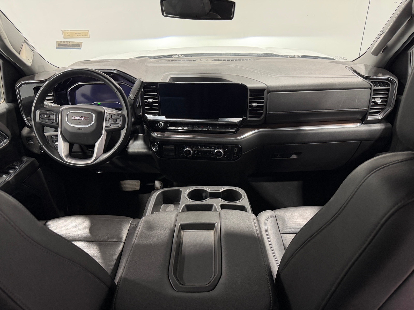 Thumbnail: 2025 GMC Sierra 1500 - 2