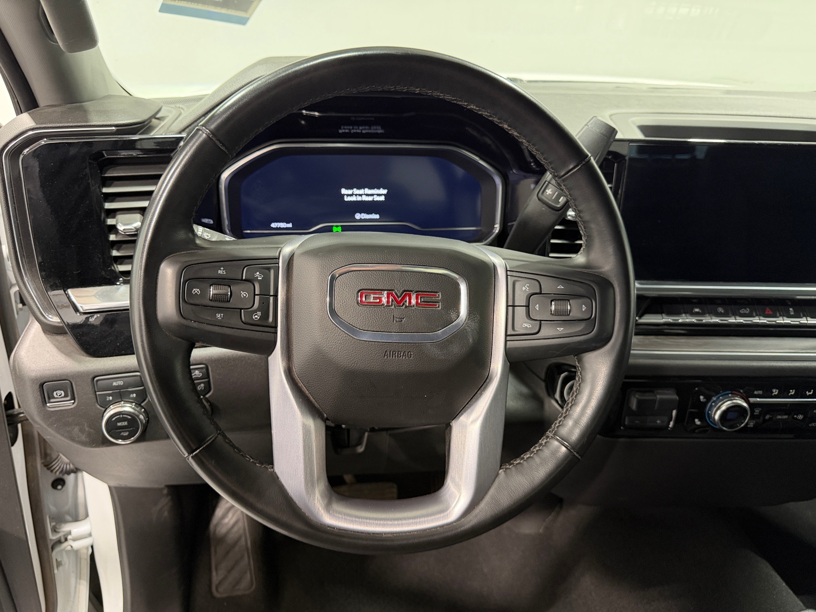 Thumbnail: 2025 GMC Sierra 1500 - 4