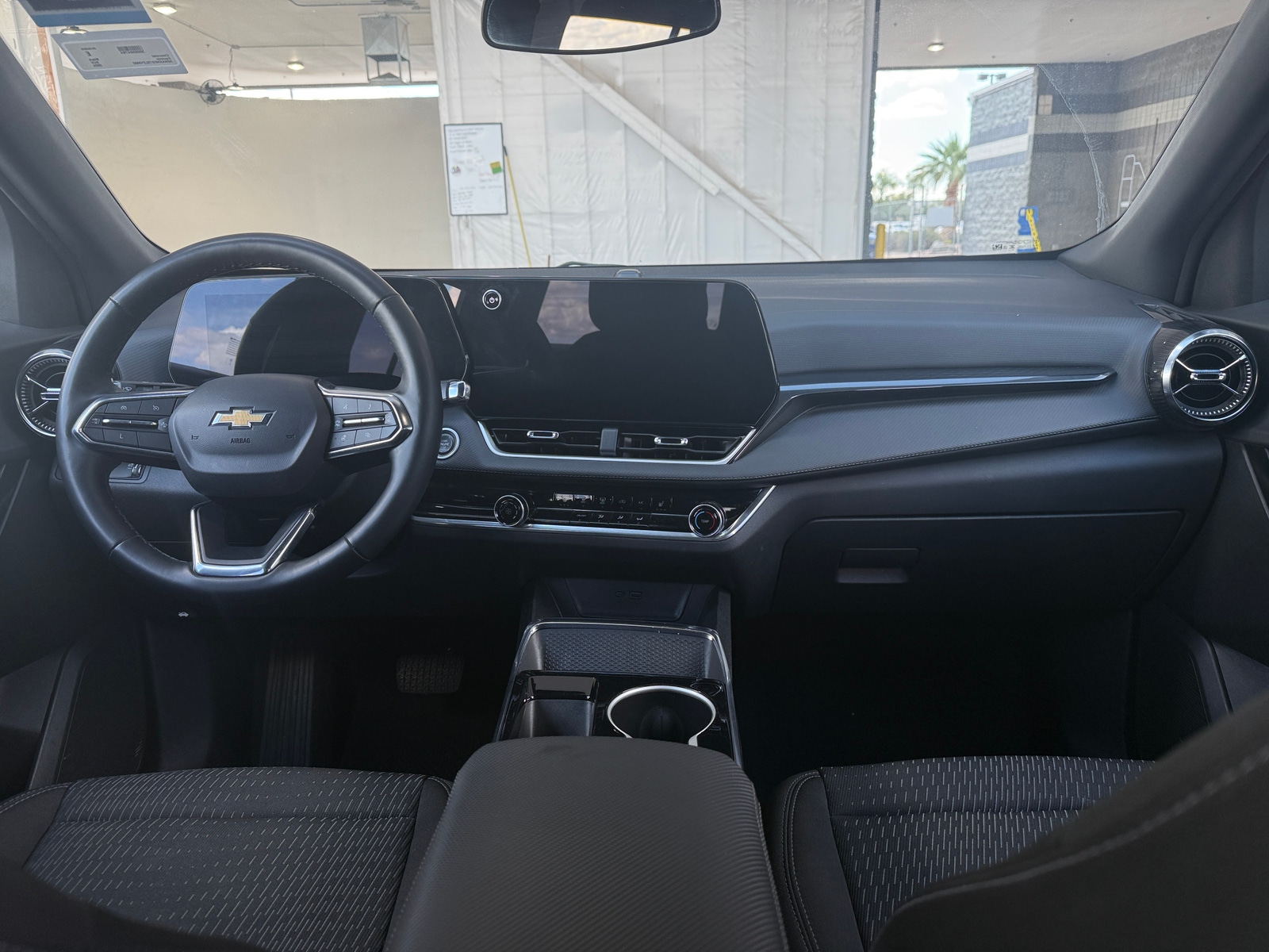 Thumbnail: 2025 Chevrolet Equinox - 3