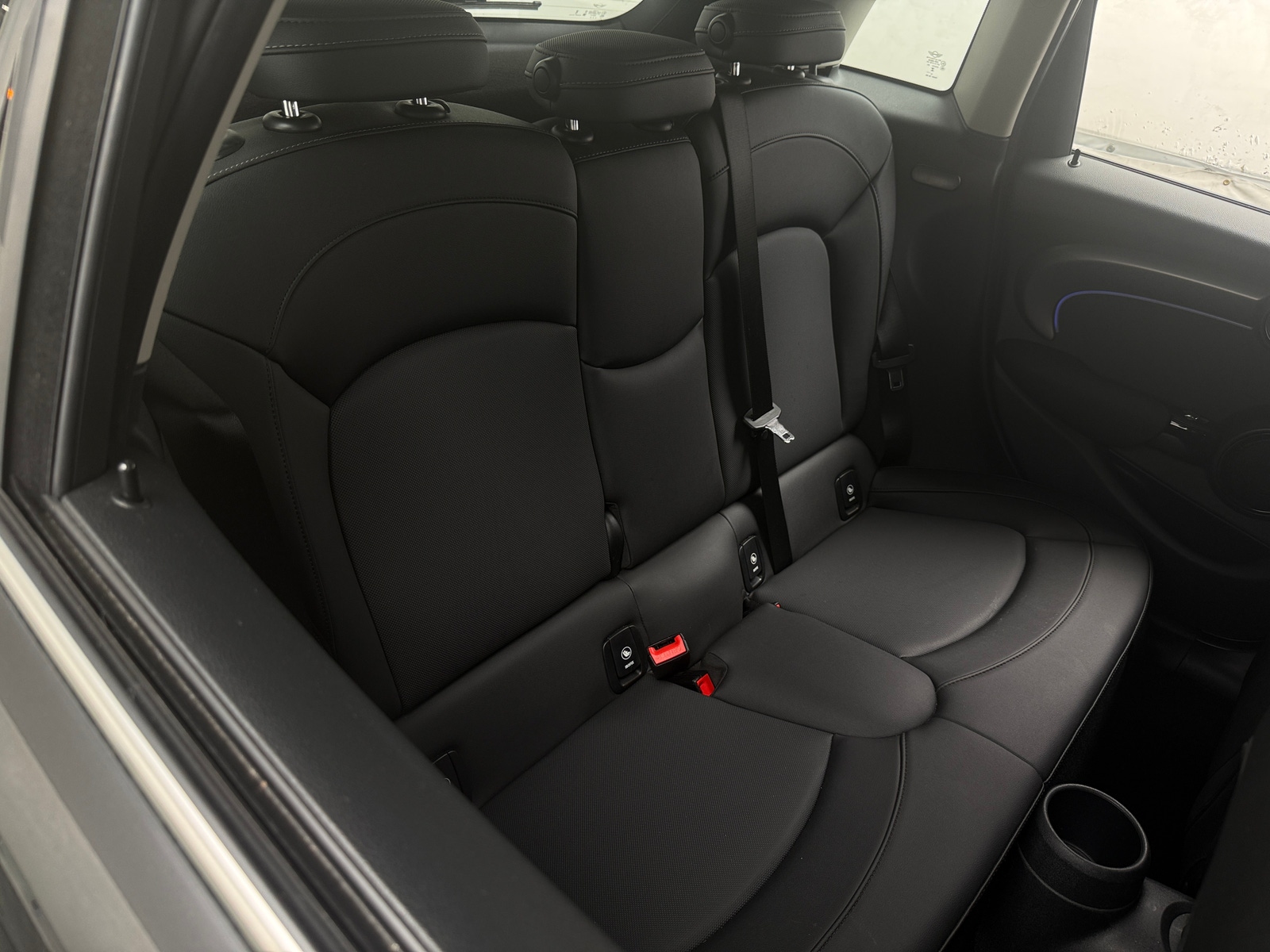 Thumbnail: 2024 MINI Cooper Hardtop - 6