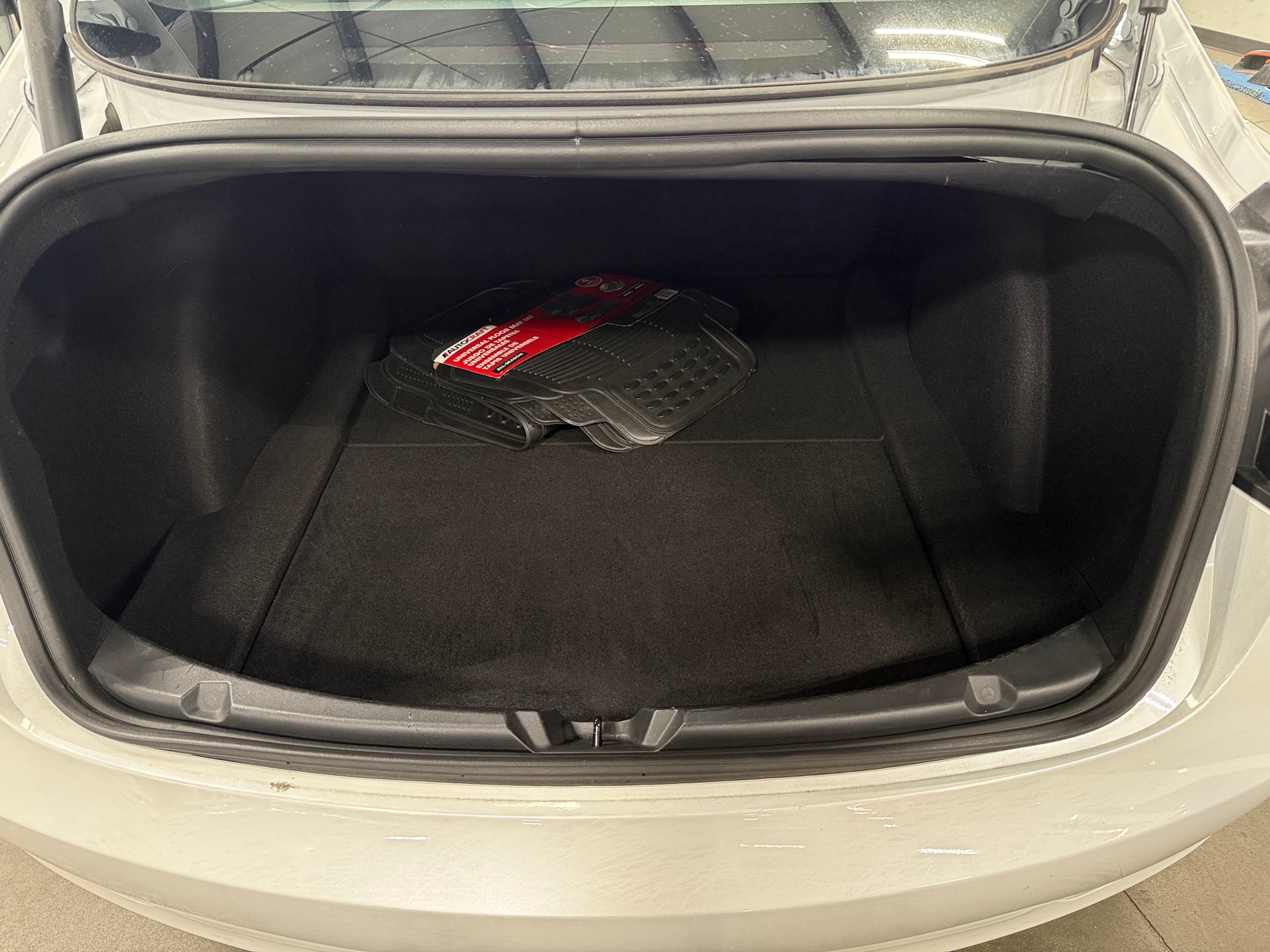 Thumbnail: 2023 Tesla Model 3 - 6
