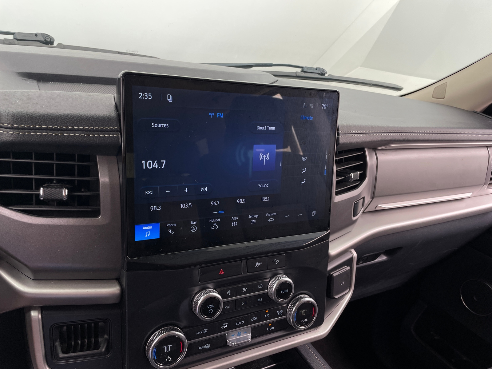 Thumbnail: 2022 Ford Expedition MAX - 4