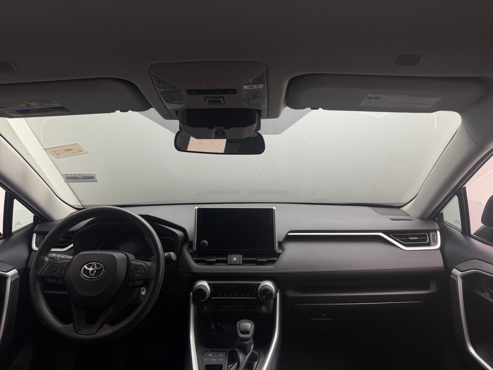 Thumbnail: 2024 Toyota RAV4 - 3
