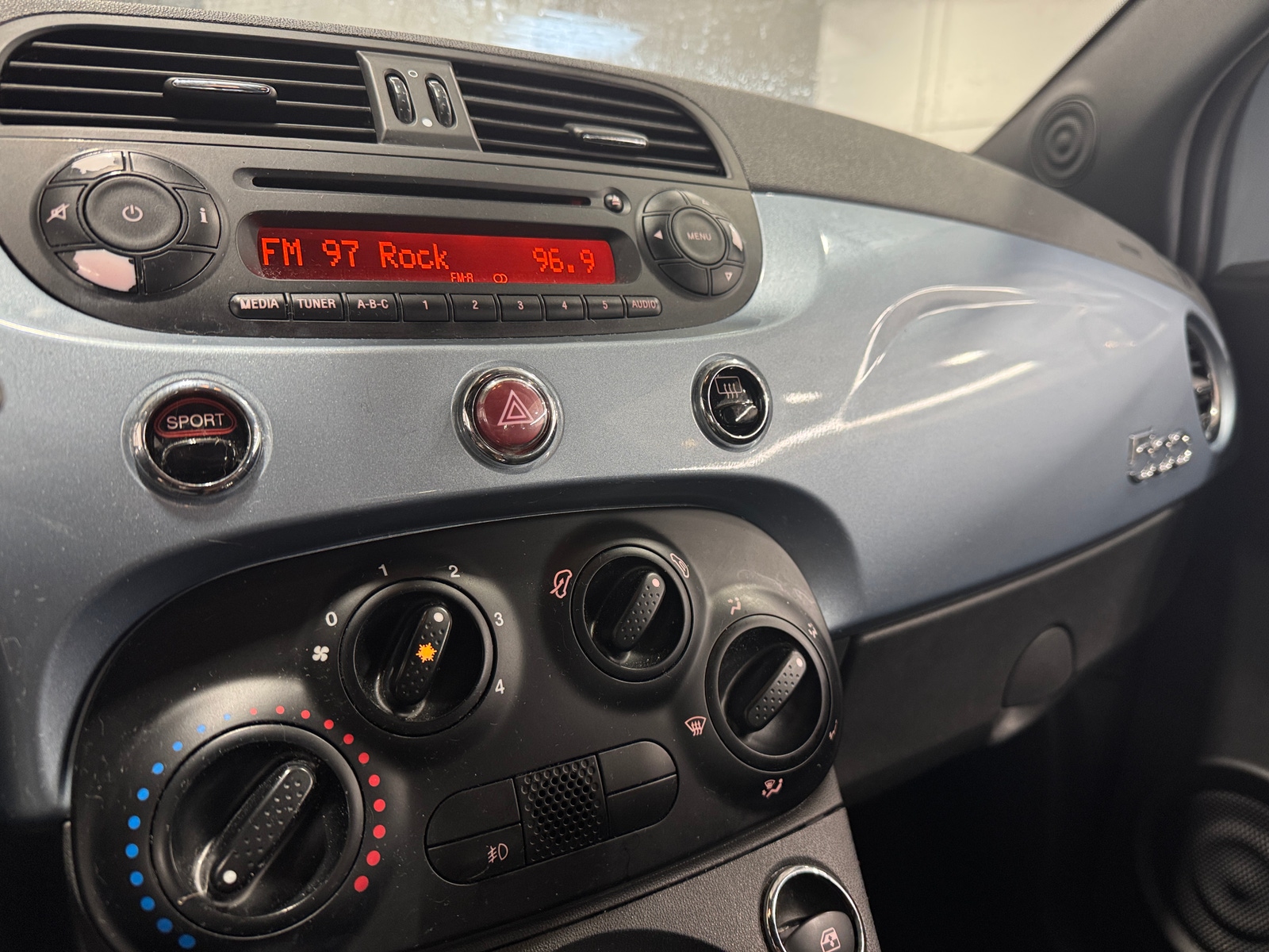 Thumbnail: 2015 Fiat 500 - 4