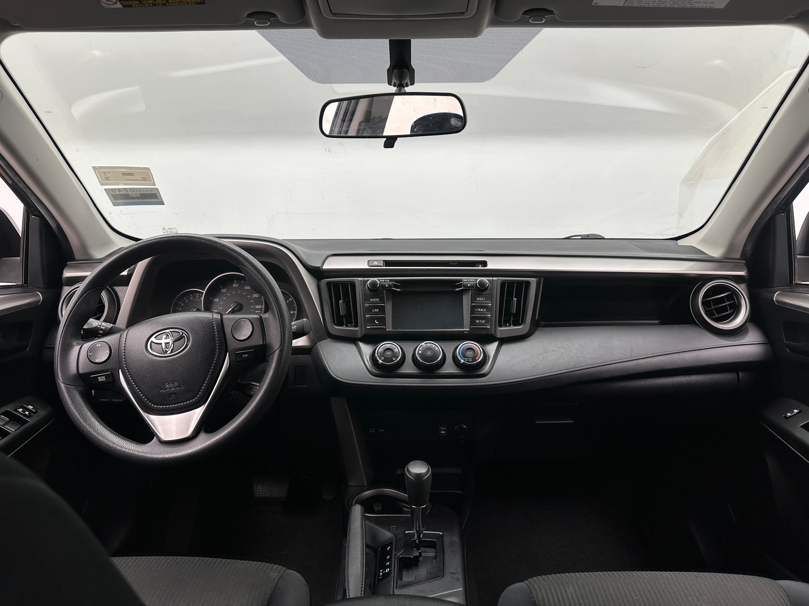 Thumbnail: 2016 Toyota RAV4 - 3
