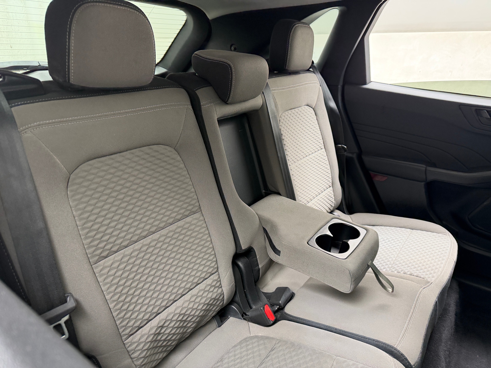 Thumbnail: 2022 Ford Escape - 6