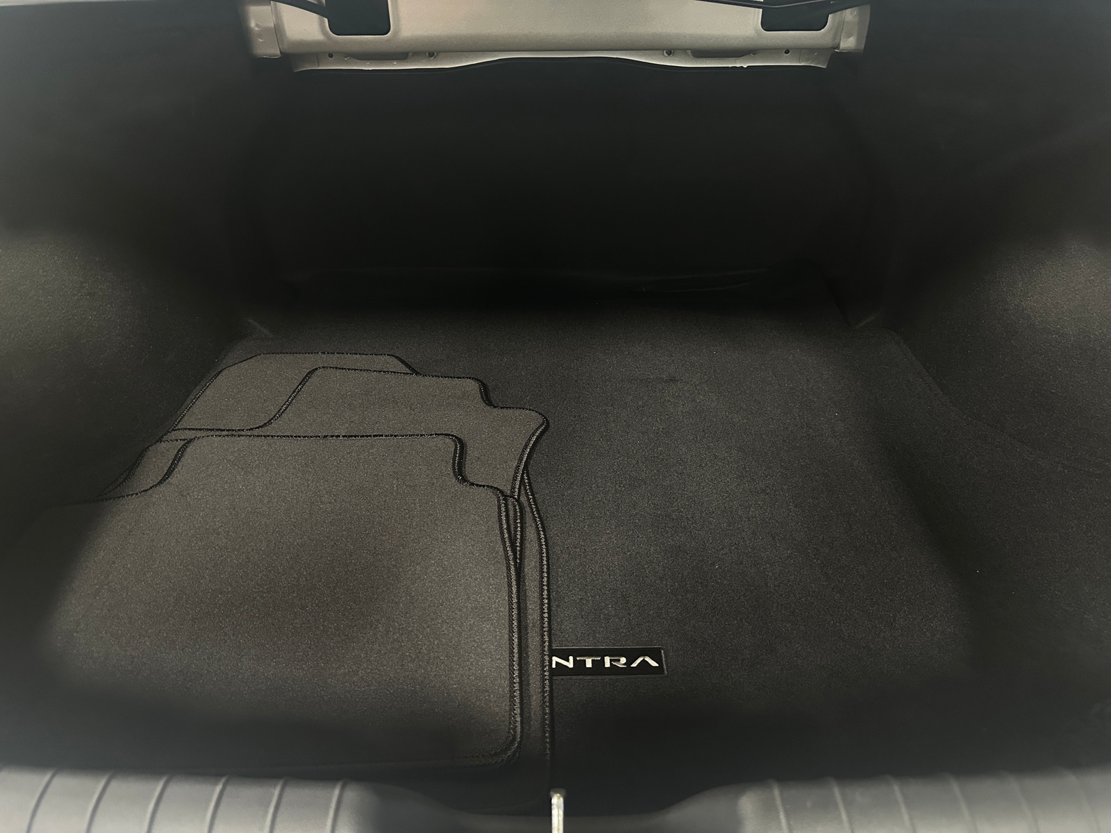 Thumbnail: 2022 Hyundai Elantra - 7