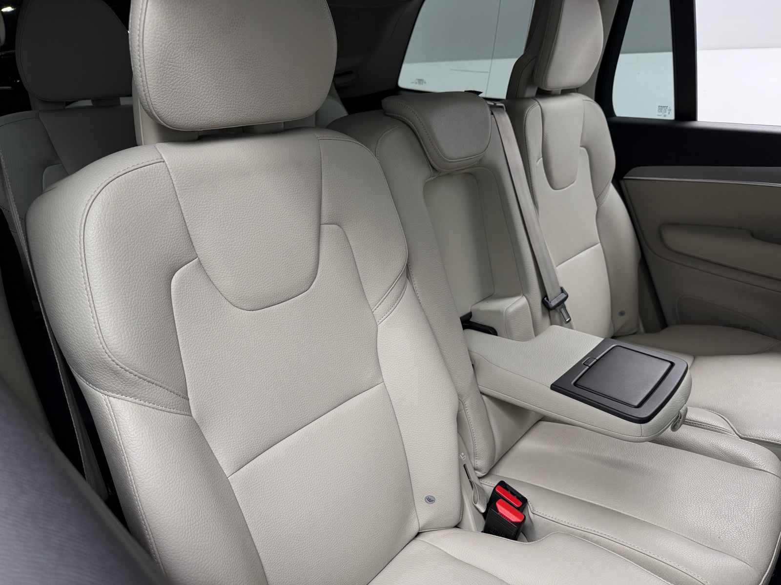 Thumbnail: 2021 Volvo XC90 - 5