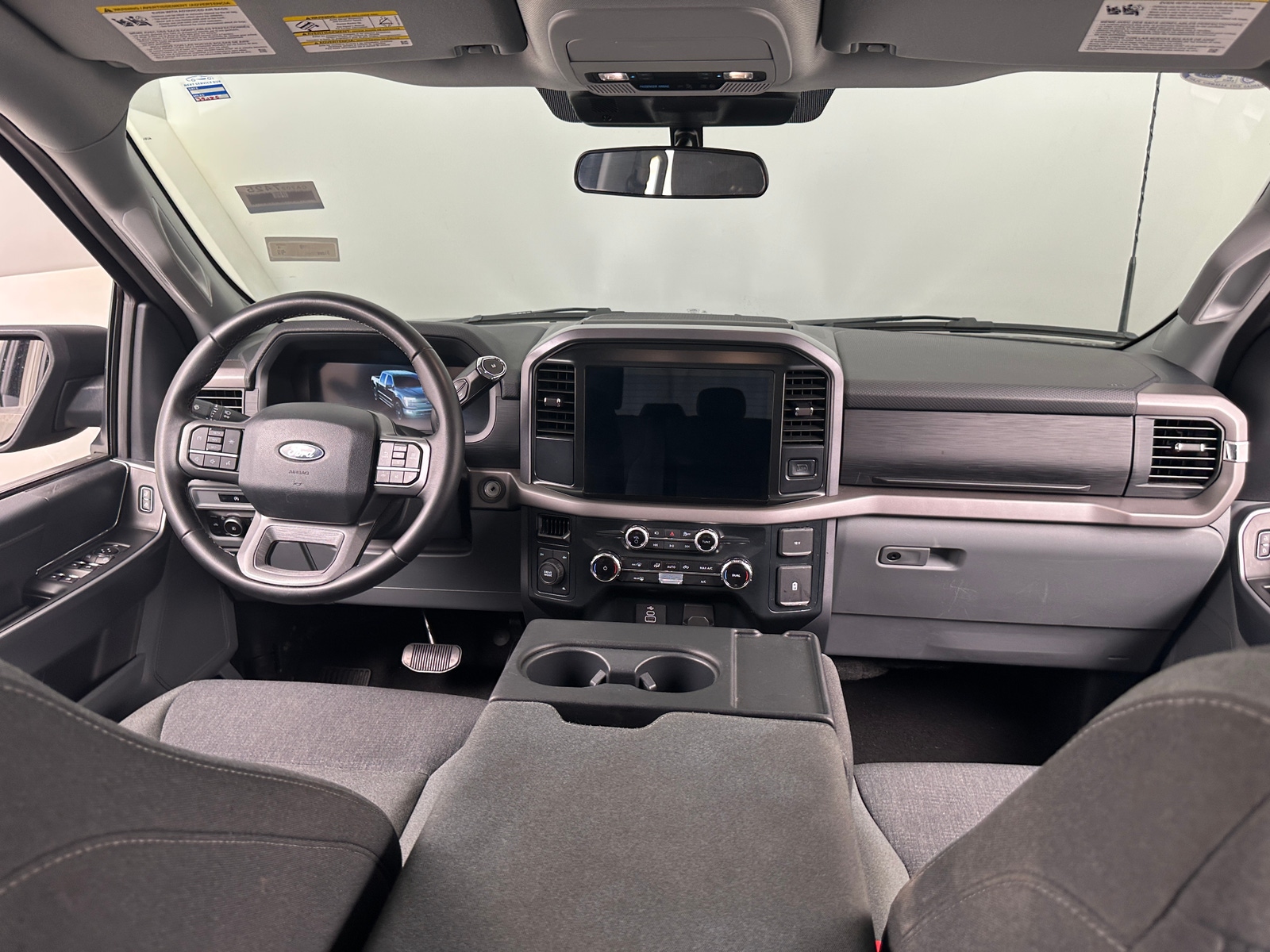 Thumbnail: 2025 Ford Econoline - 3
