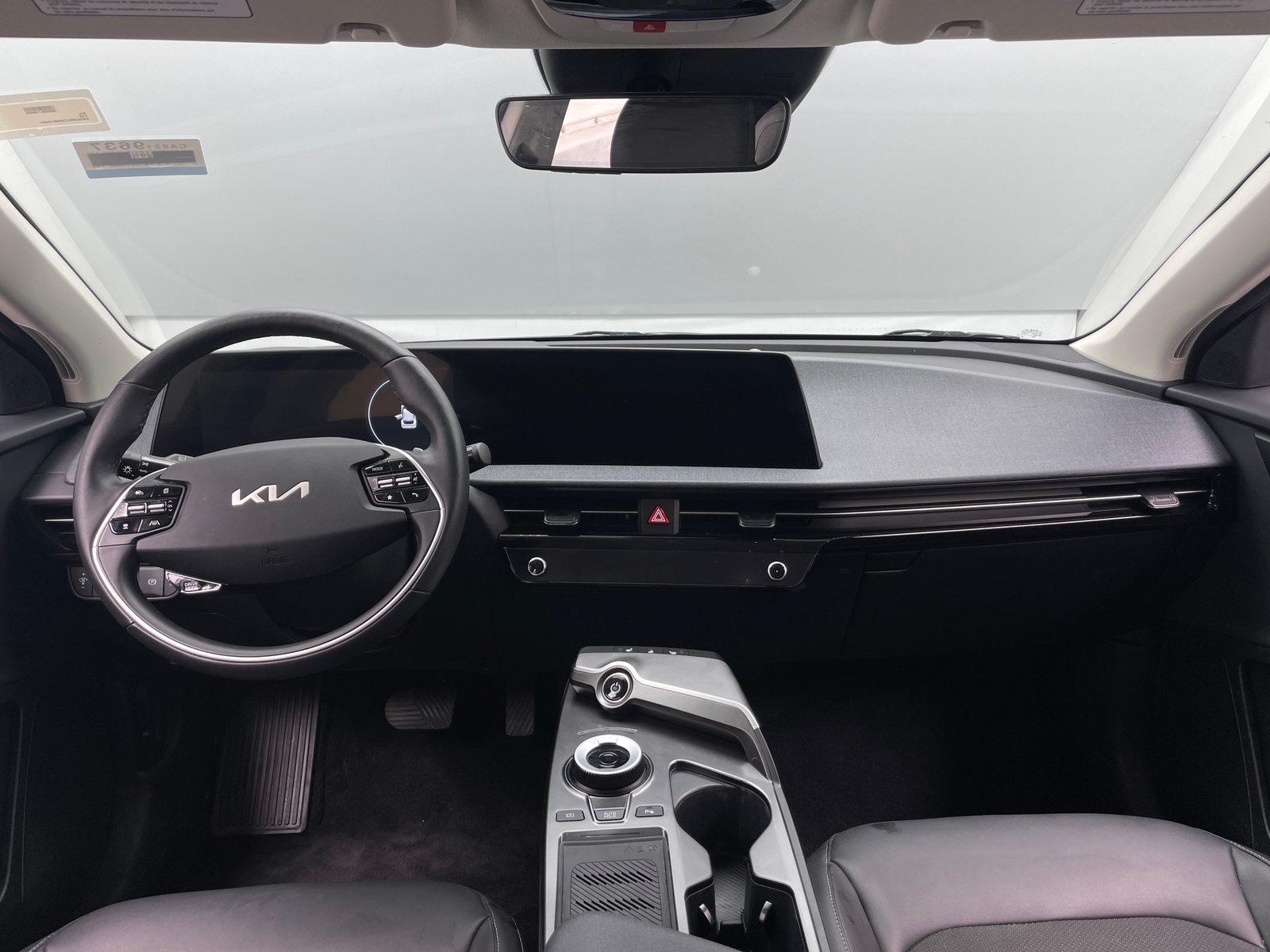 Thumbnail: 2024 Kia EV6 - 2