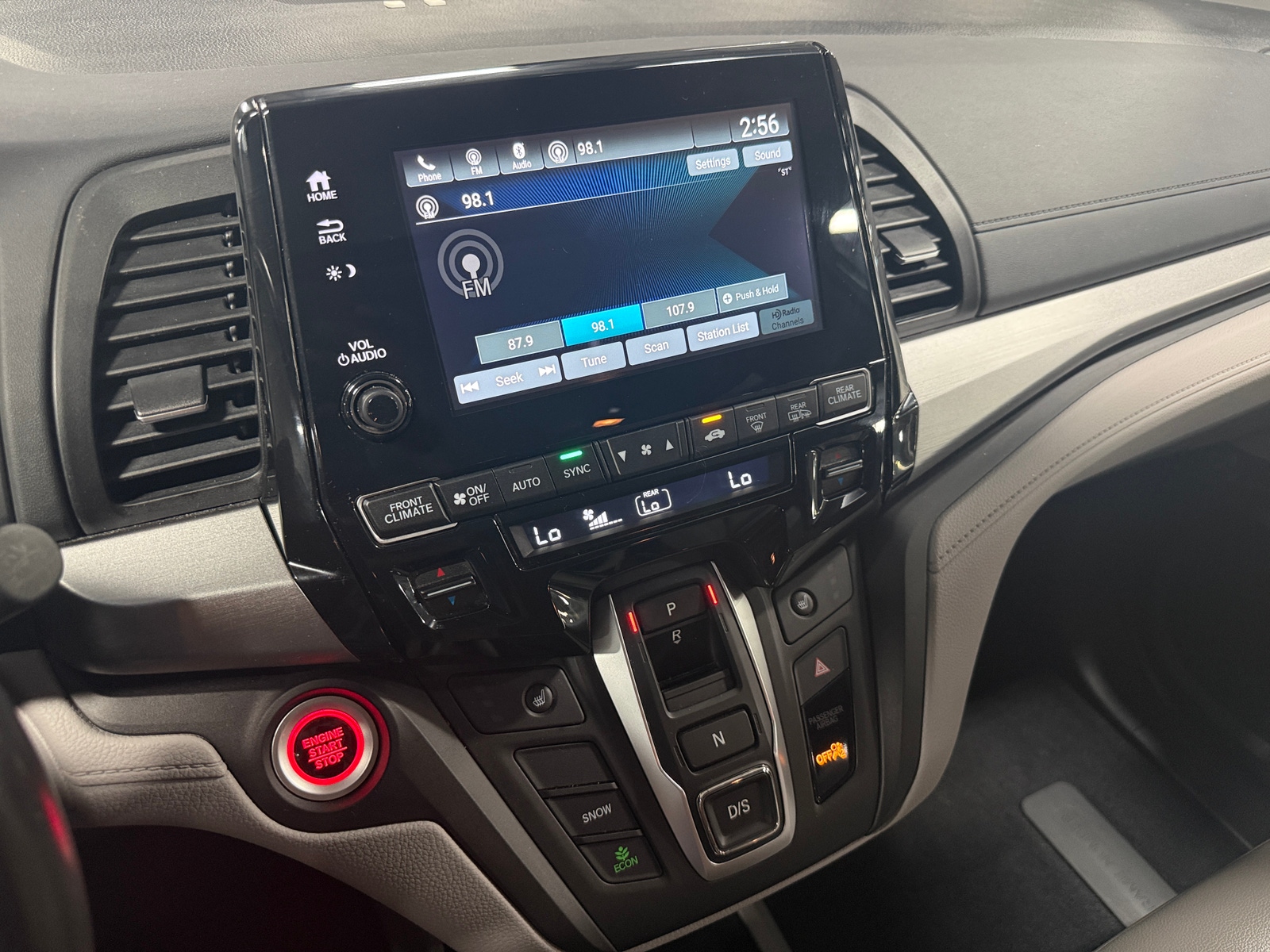 Thumbnail: 2019 Honda Odyssey - 3
