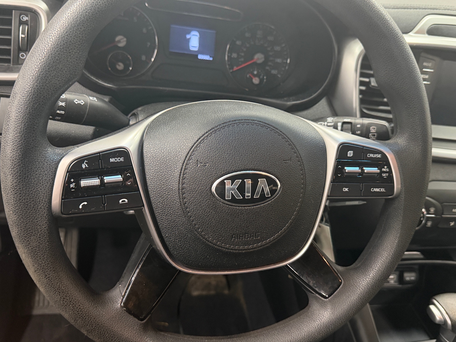Thumbnail: 2020 Kia Sorento - 5