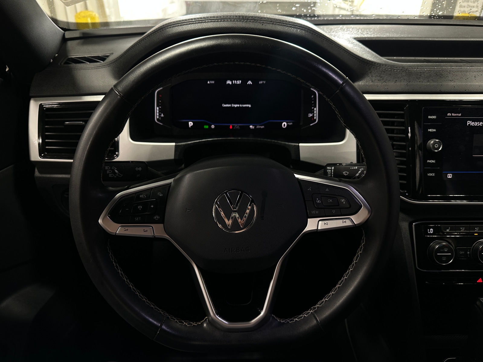 Thumbnail: 2023 Volkswagen Atlas - 5