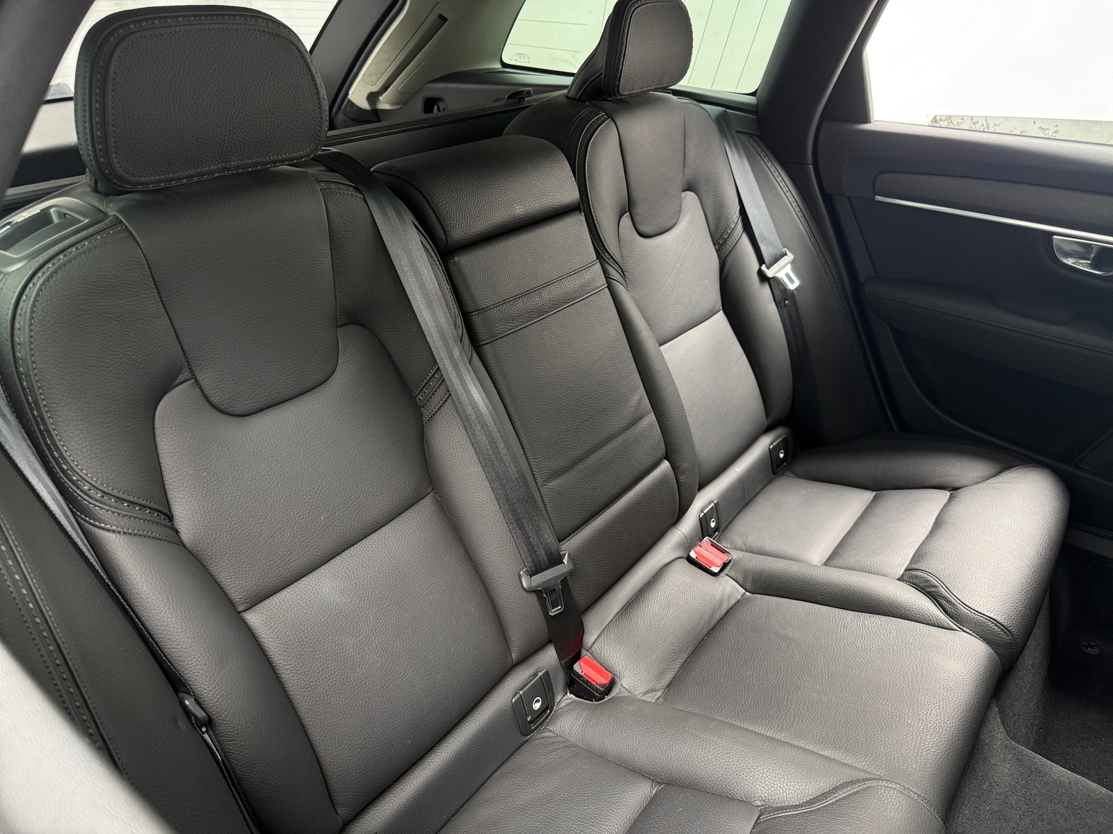Thumbnail: 2020 Volvo V90 - 5
