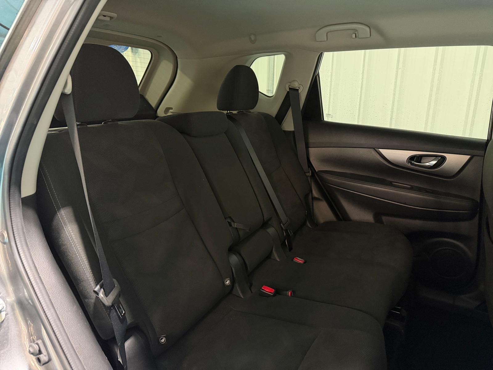 Thumbnail: 2016 Nissan Rogue - 6