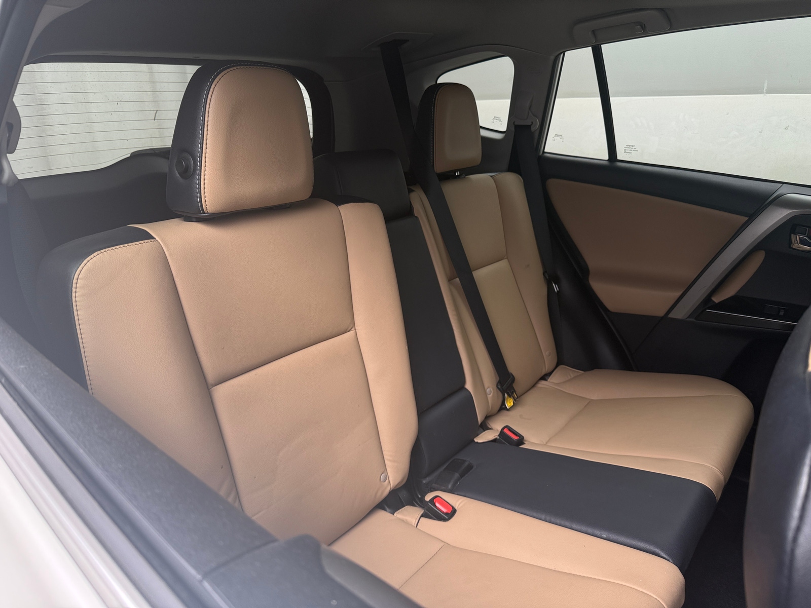 Thumbnail: 2017 Toyota RAV4 - 6