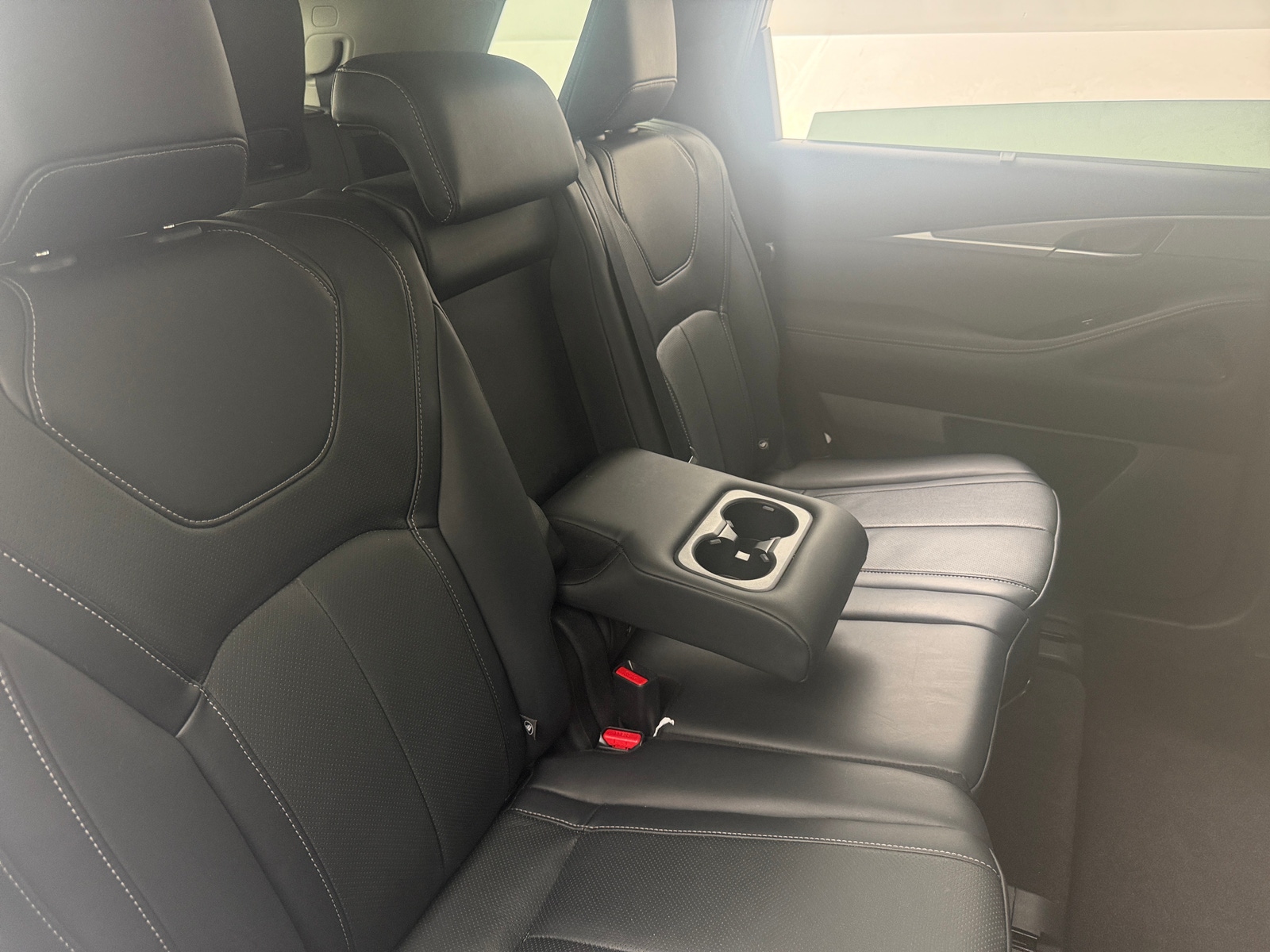 Thumbnail: 2023 INFINITI QX60 - 5
