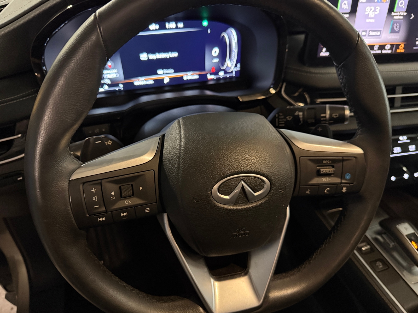 Thumbnail: 2023 INFINITI QX60 - 4