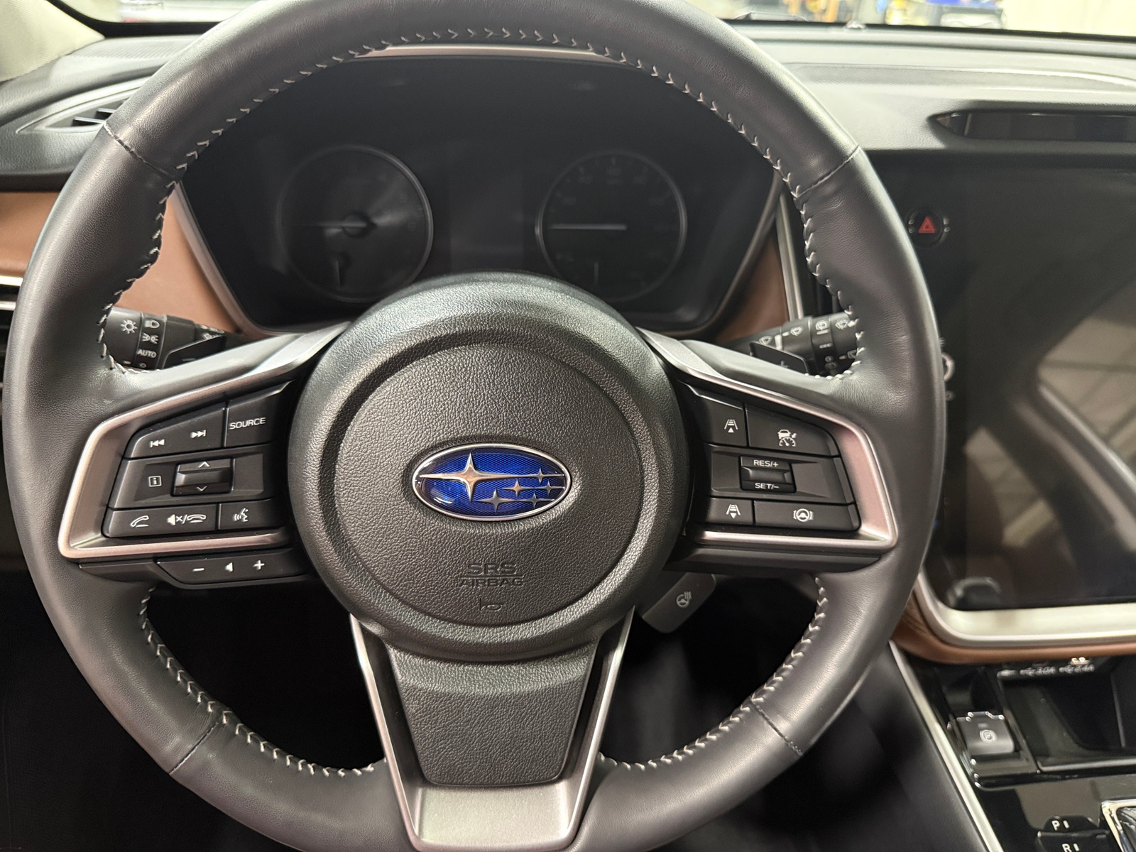 Thumbnail: 2025 Subaru Outback - 4