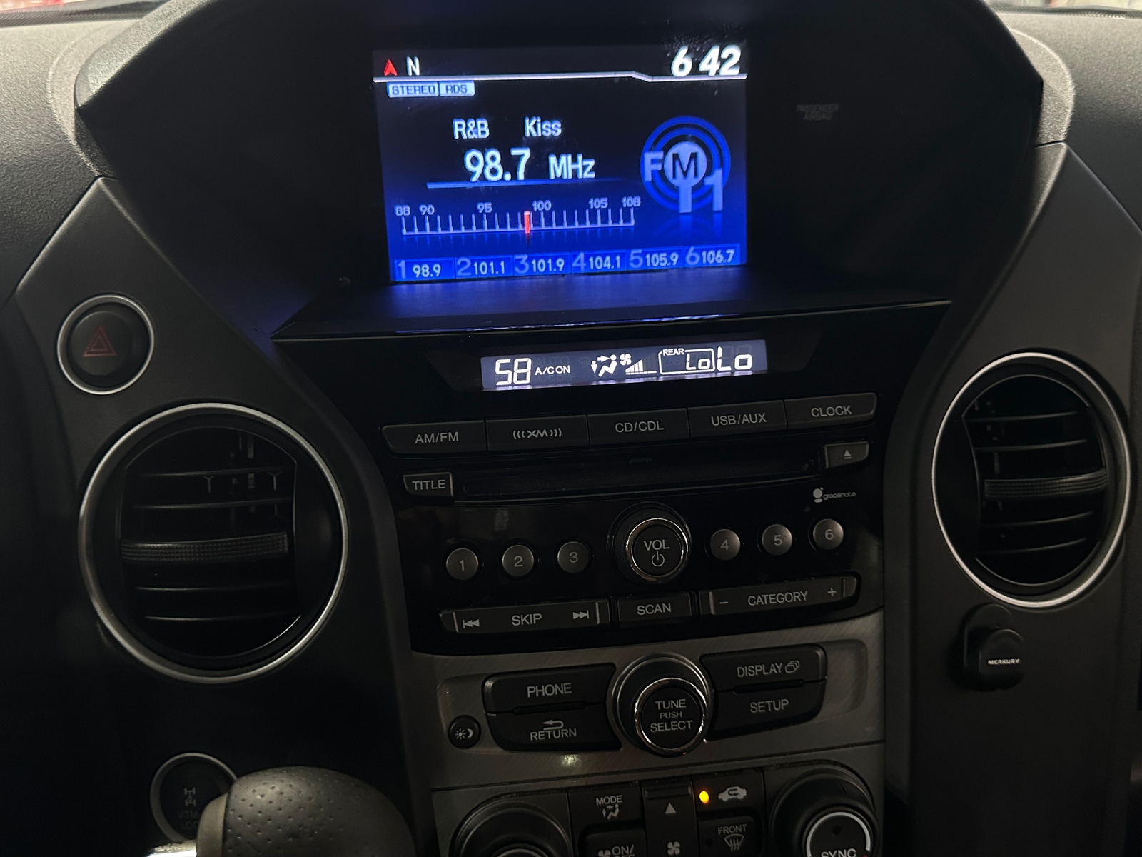Thumbnail: 2012 Honda Pilot - 3