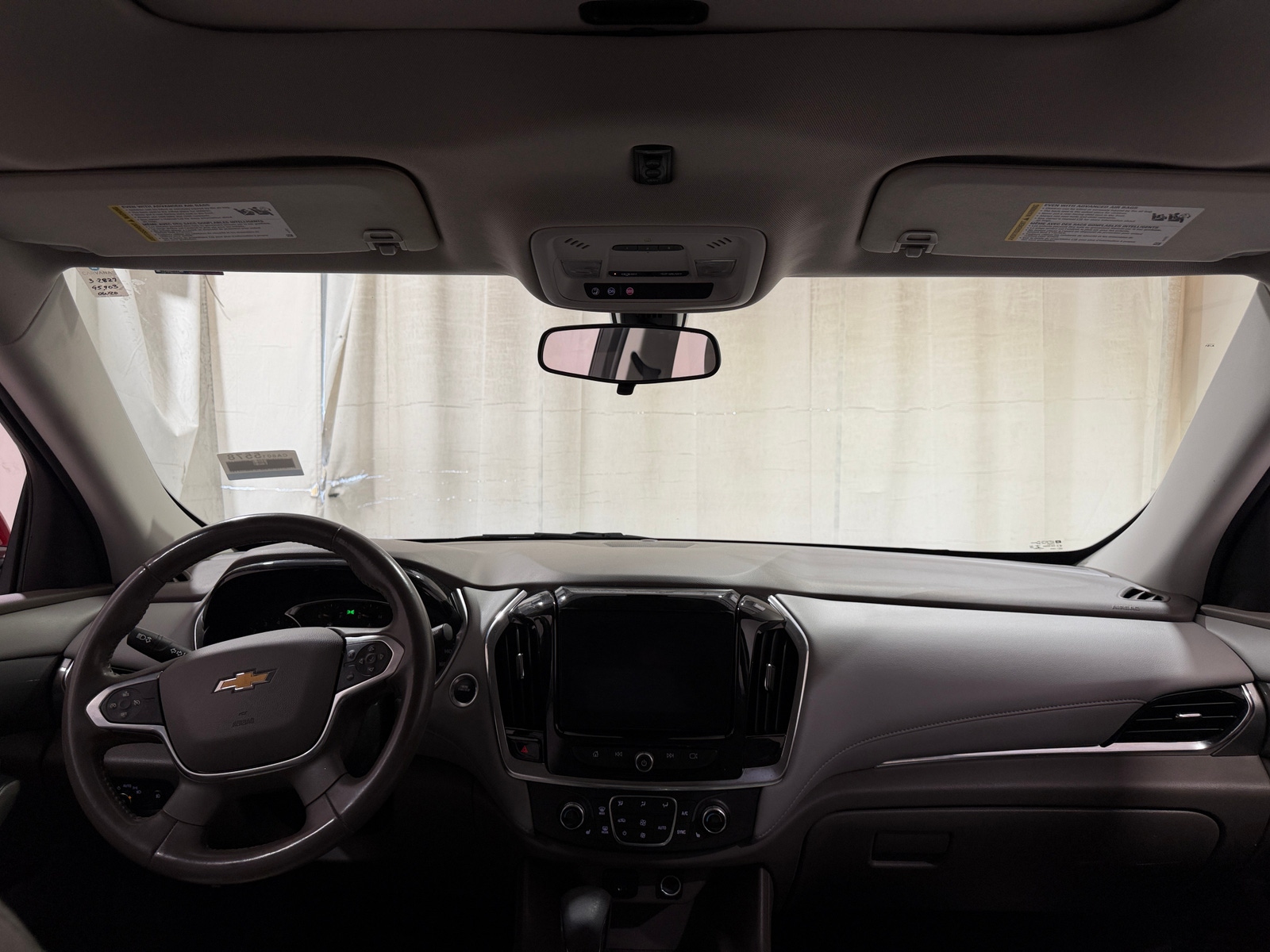Thumbnail: 2021 Chevrolet Traverse - 3