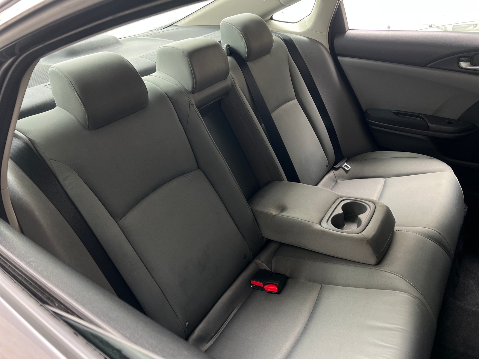 Thumbnail: 2016 Honda Civic - 6