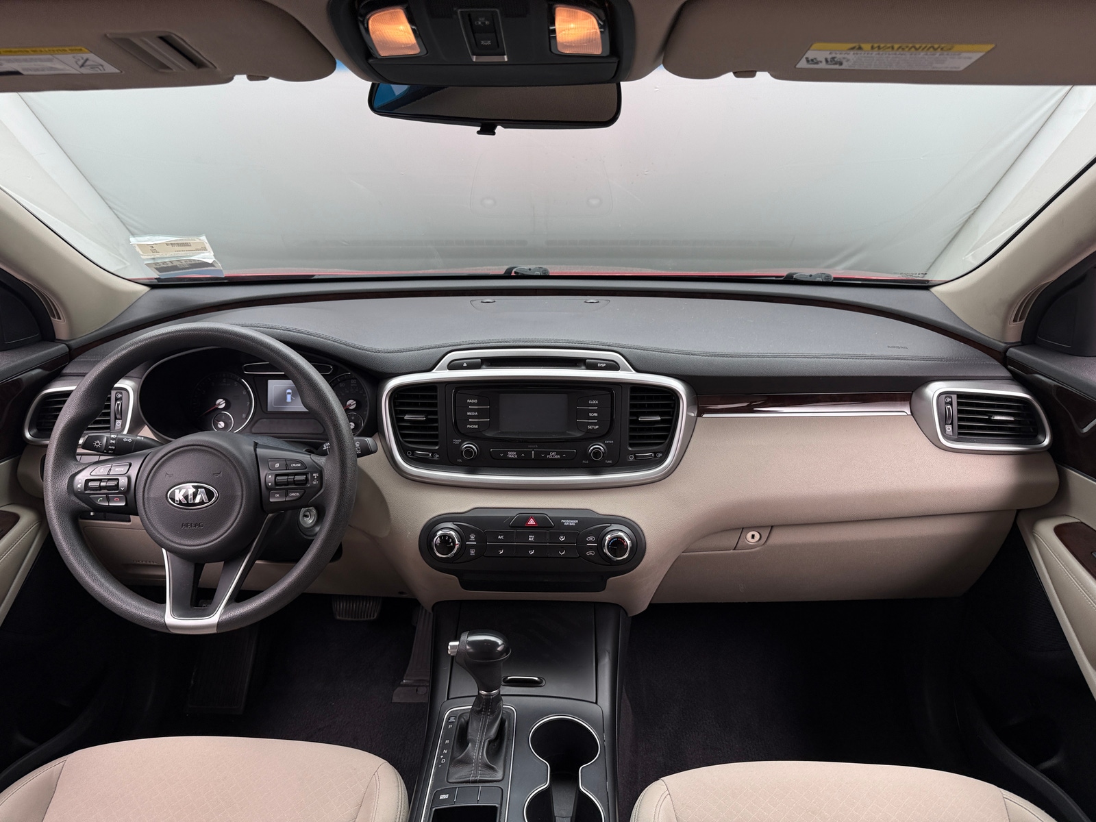 Thumbnail: 2016 Kia Sorento - 3