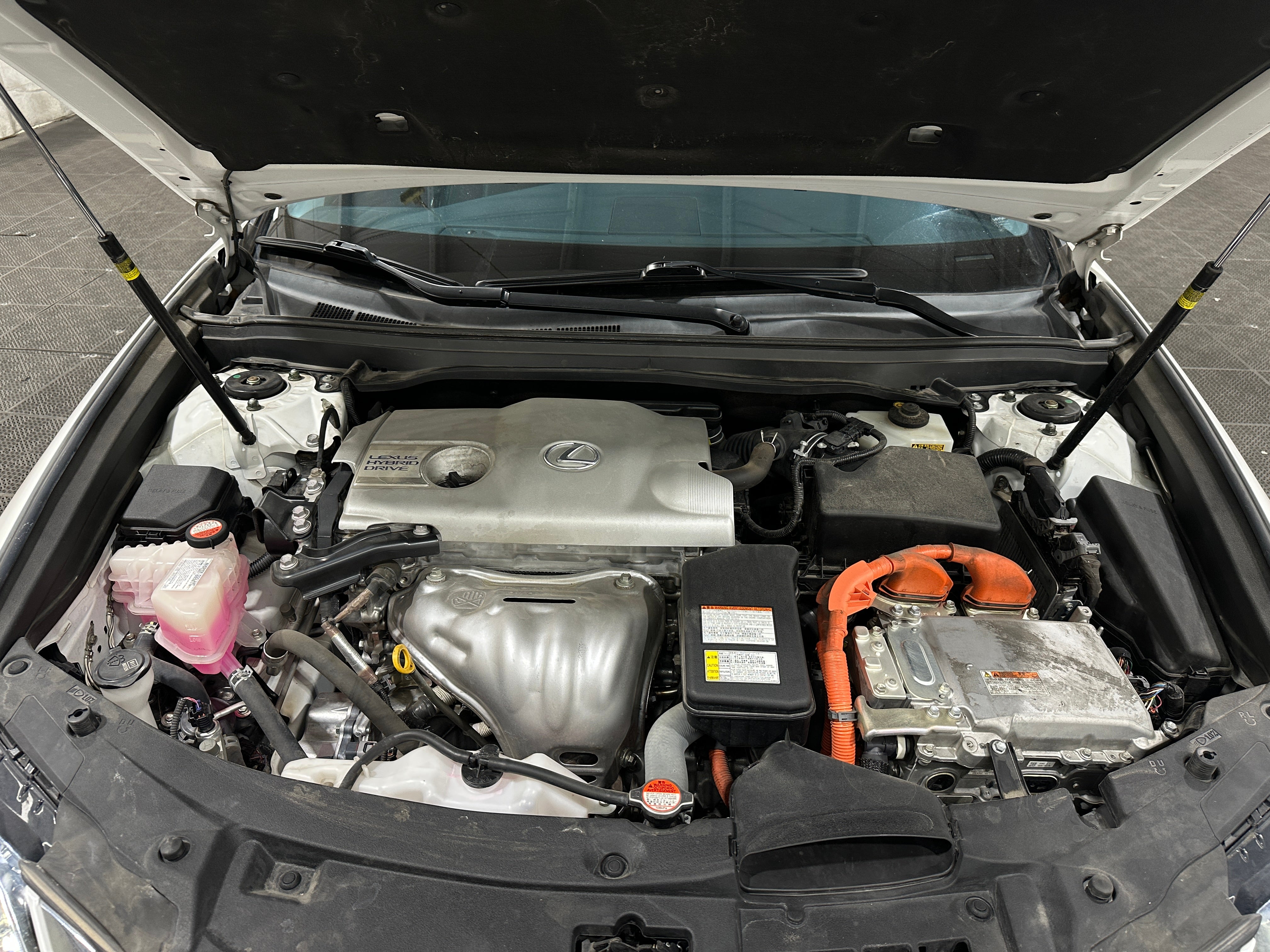 2016 Lexus ES 300h