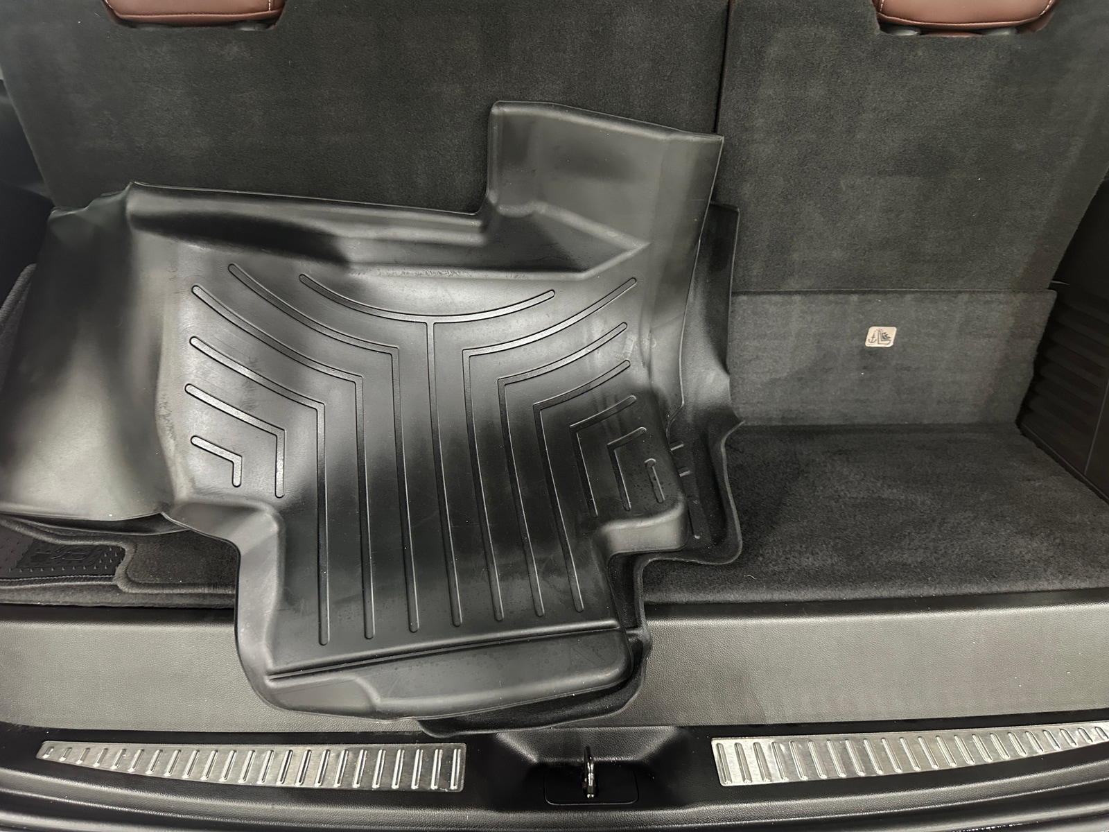 Thumbnail: 2019 Chevrolet Tahoe - 6