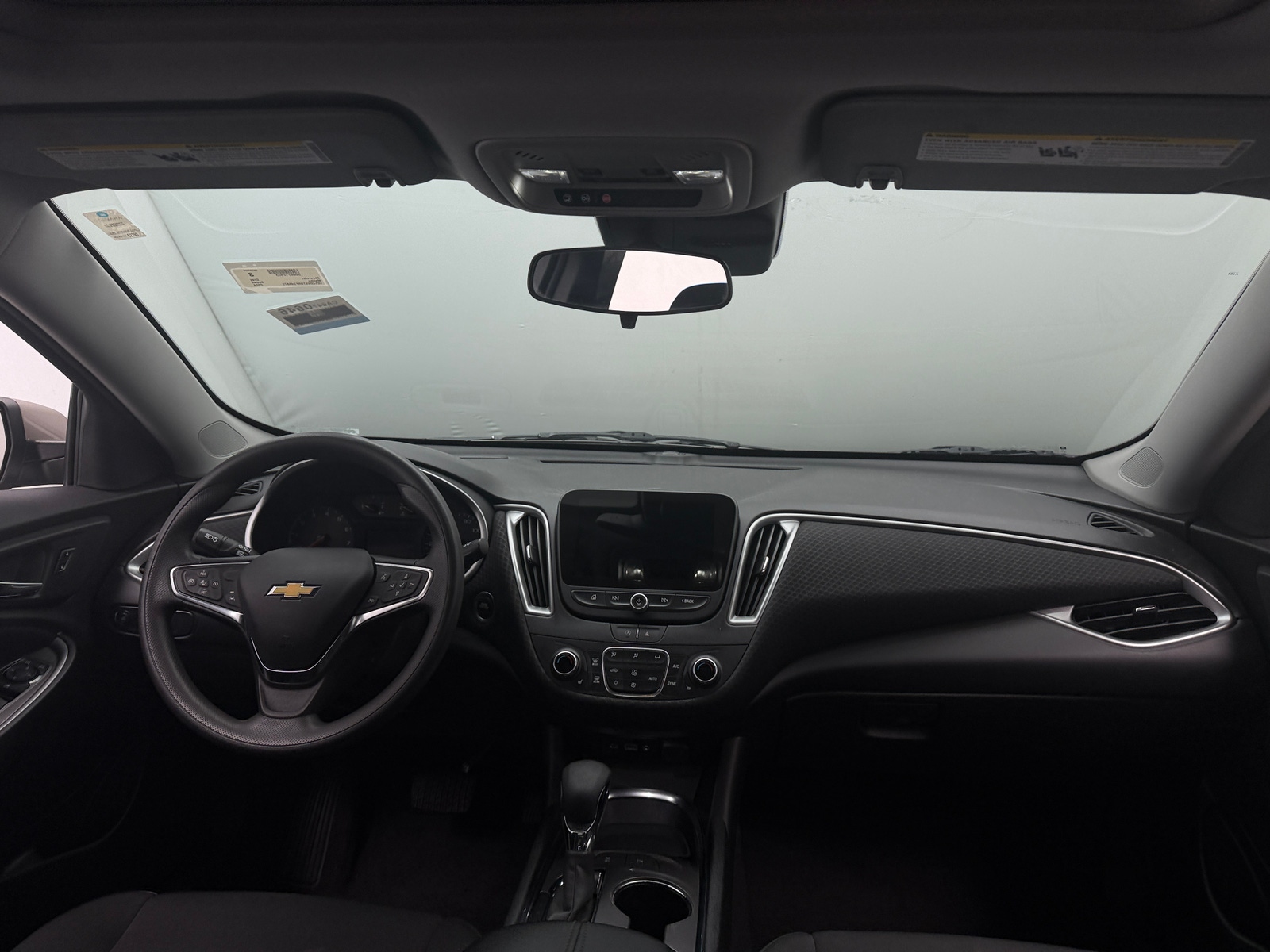 Thumbnail: 2024 Chevrolet Malibu - 3