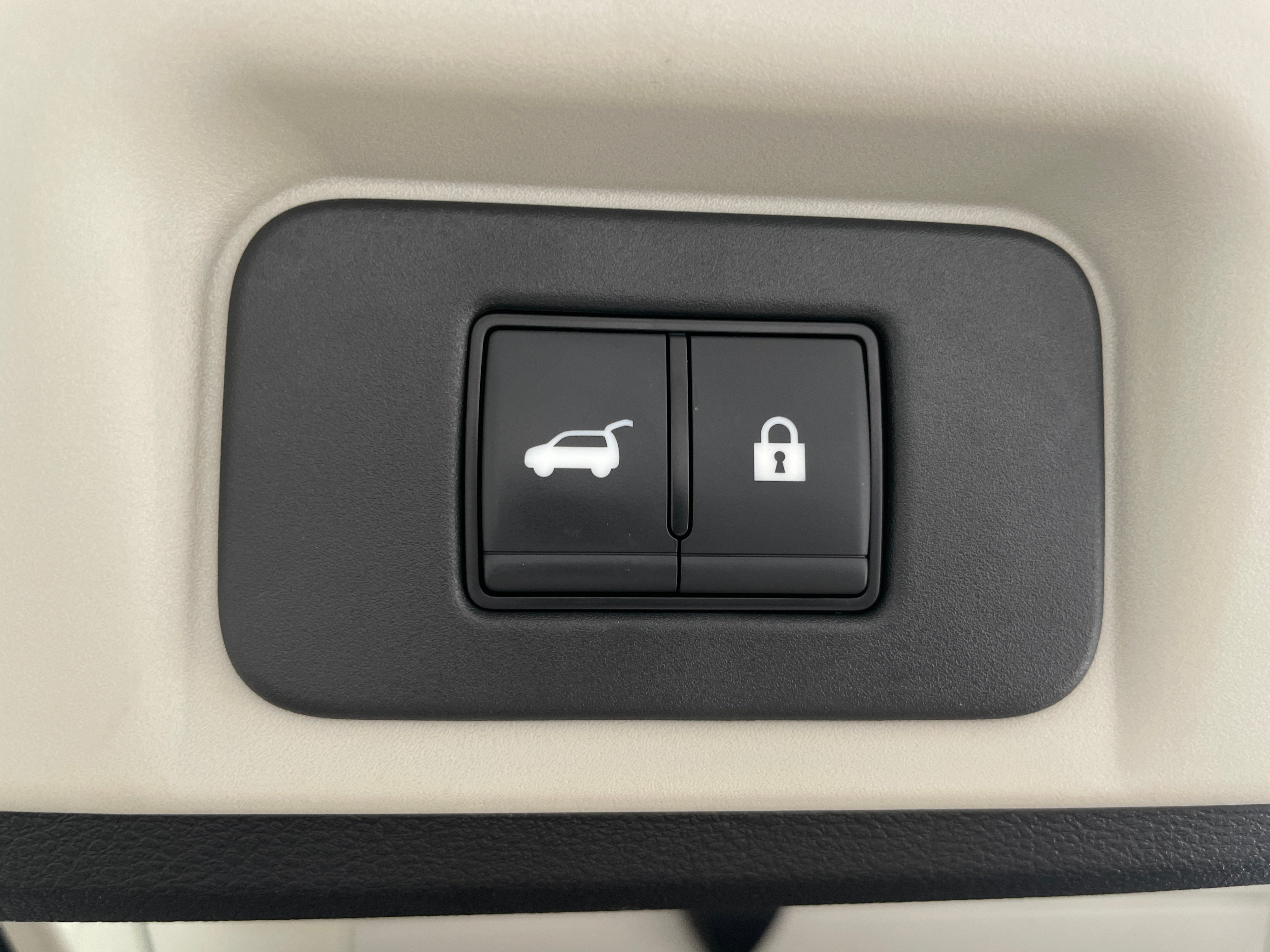 Used 2024 Nissan ARIYA Evolve+ with VIN JN1DF0BB5RM738075 for sale in Auburn, WA
