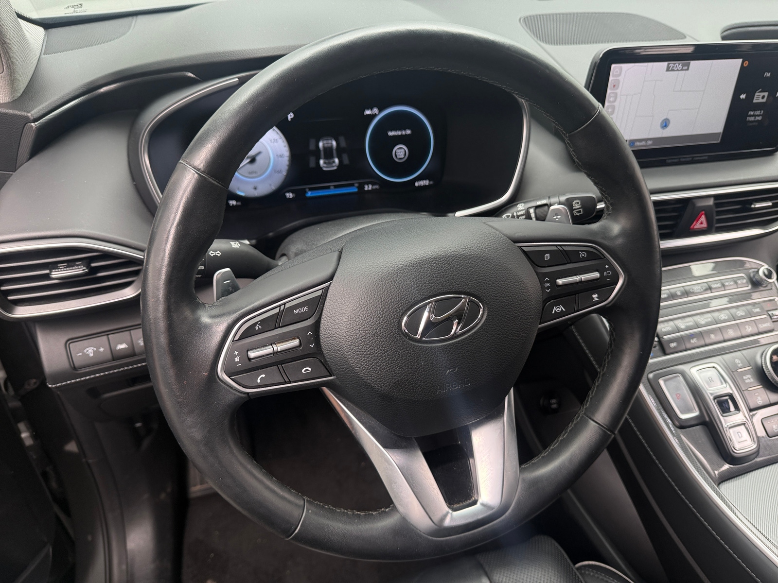 Thumbnail: 2023 Hyundai Santa Fe - 4