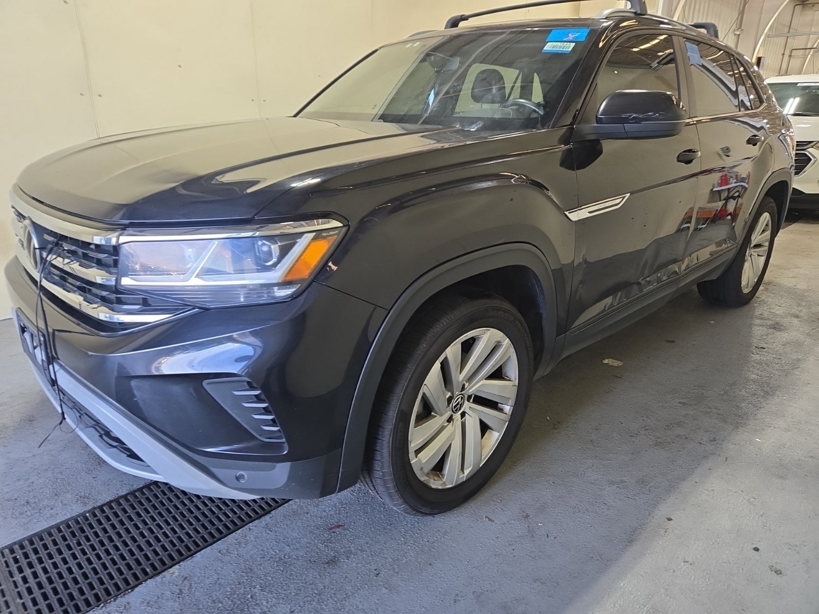 2022 Volkswagen Atlas Cross Sport 2.0t SE W/Technology