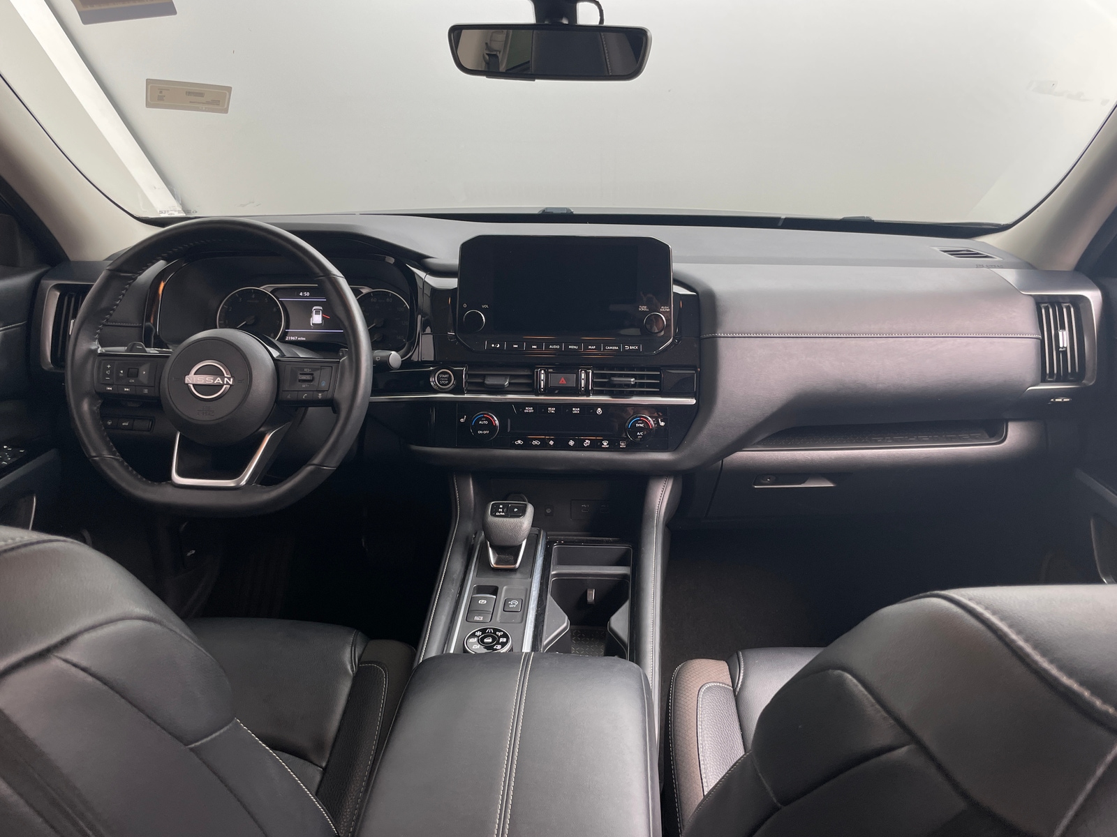 Thumbnail: 2023 Nissan Pathfinder - 2