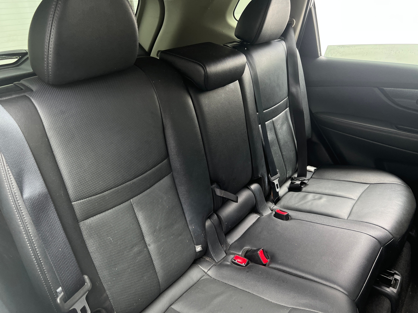 Thumbnail: 2016 Nissan Rogue - 5