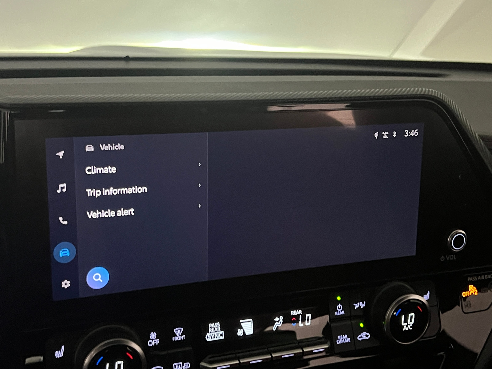 Thumbnail: 2023 Toyota Highlander - 3