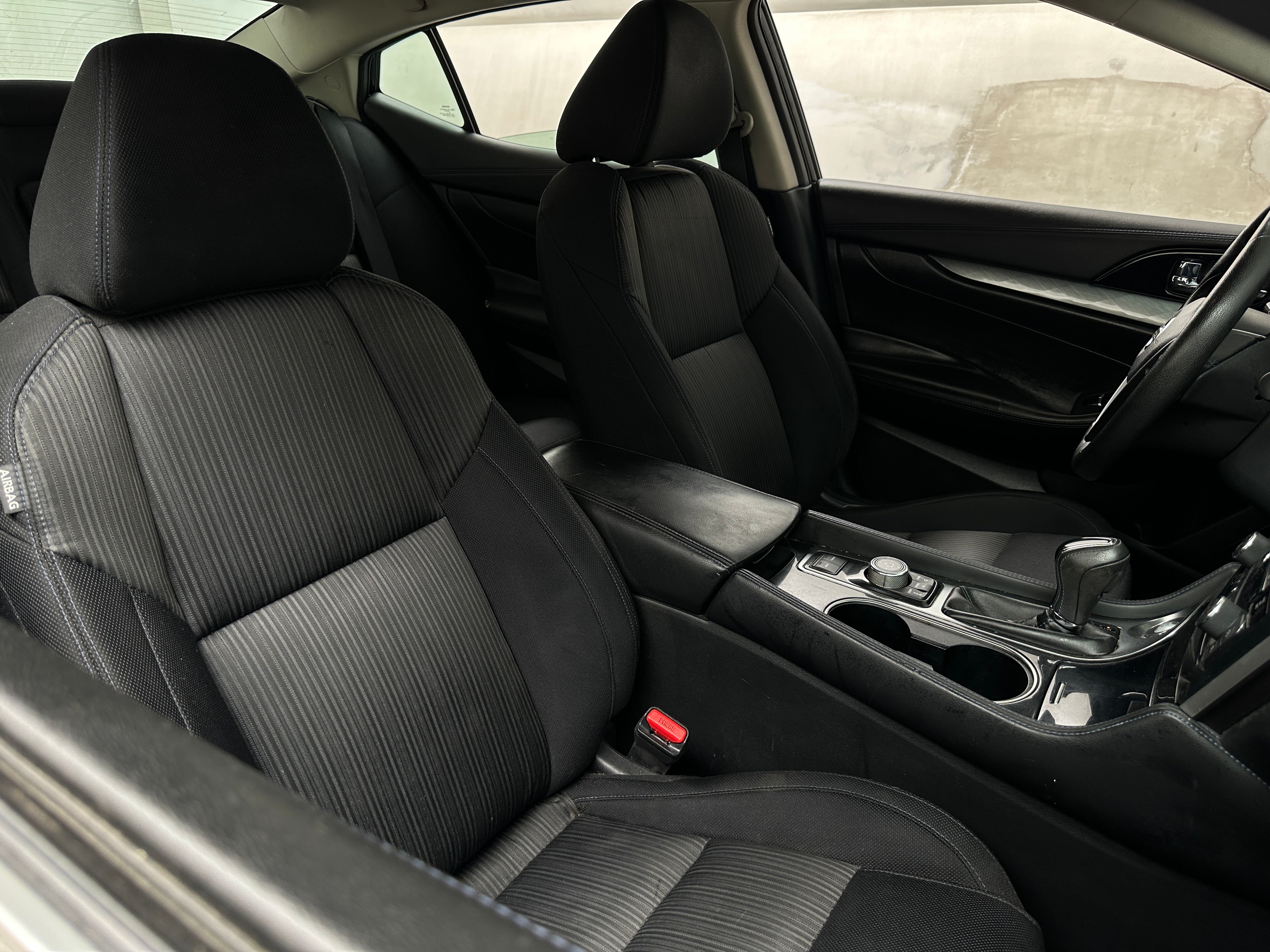 2016 Nissan Maxima