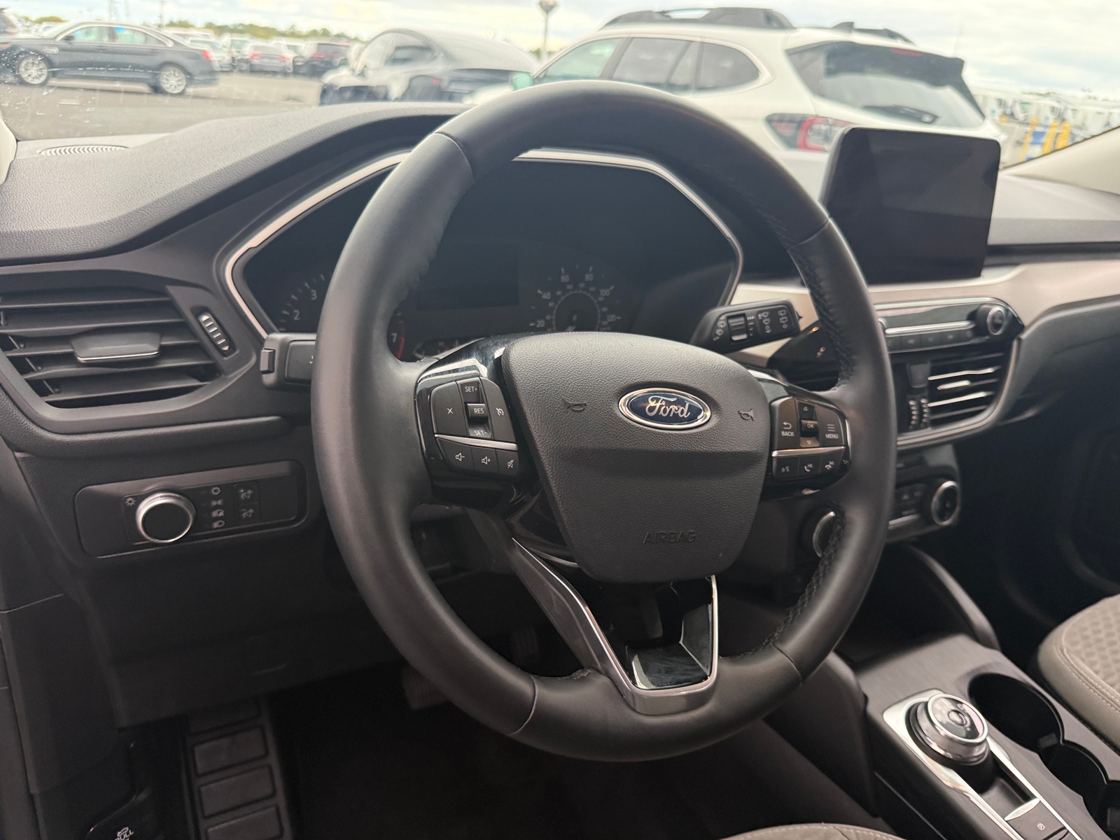 Thumbnail: 2022 Ford Escape - 5