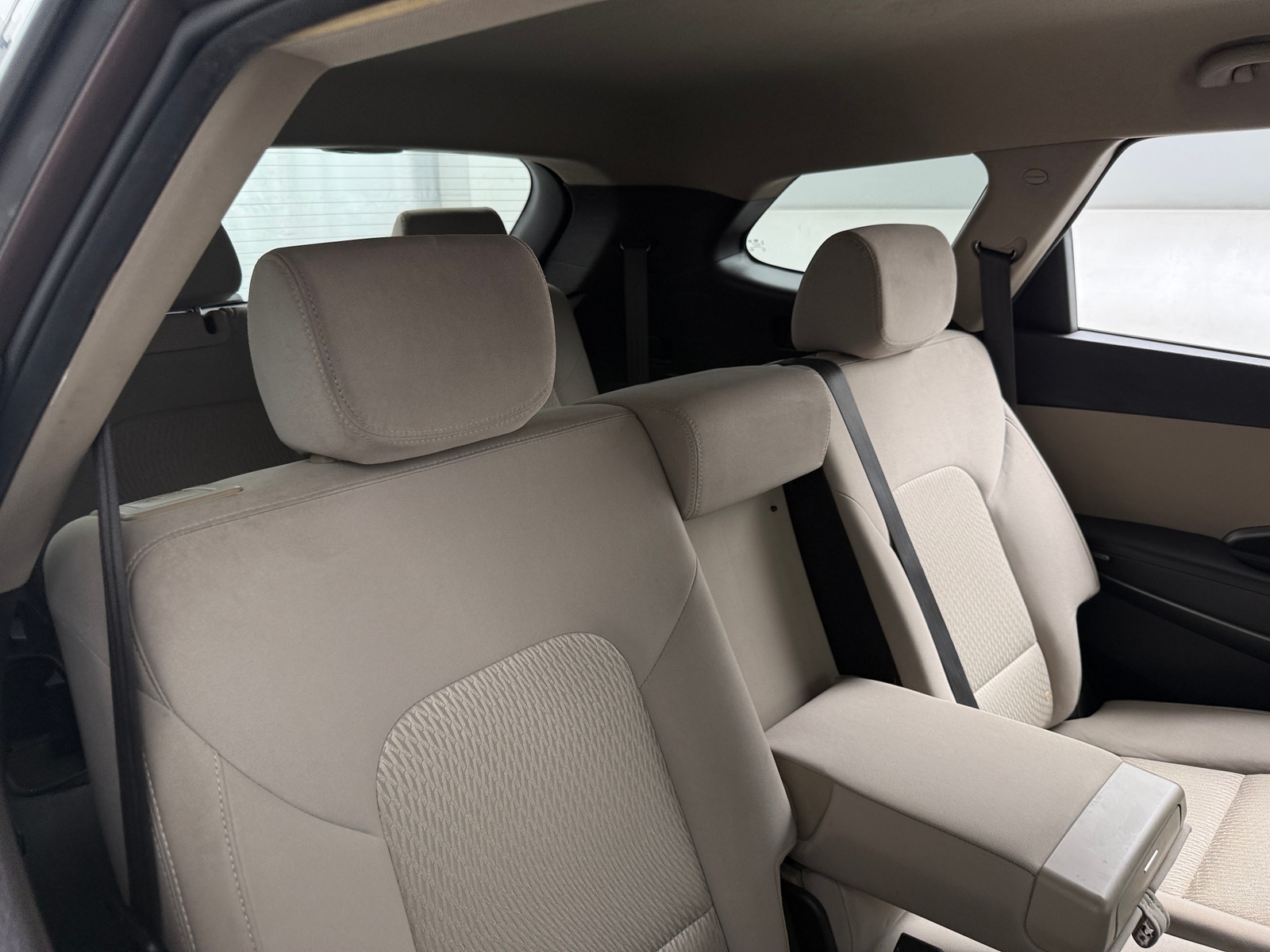 Thumbnail: 2015 Hyundai Santa Fe - 6