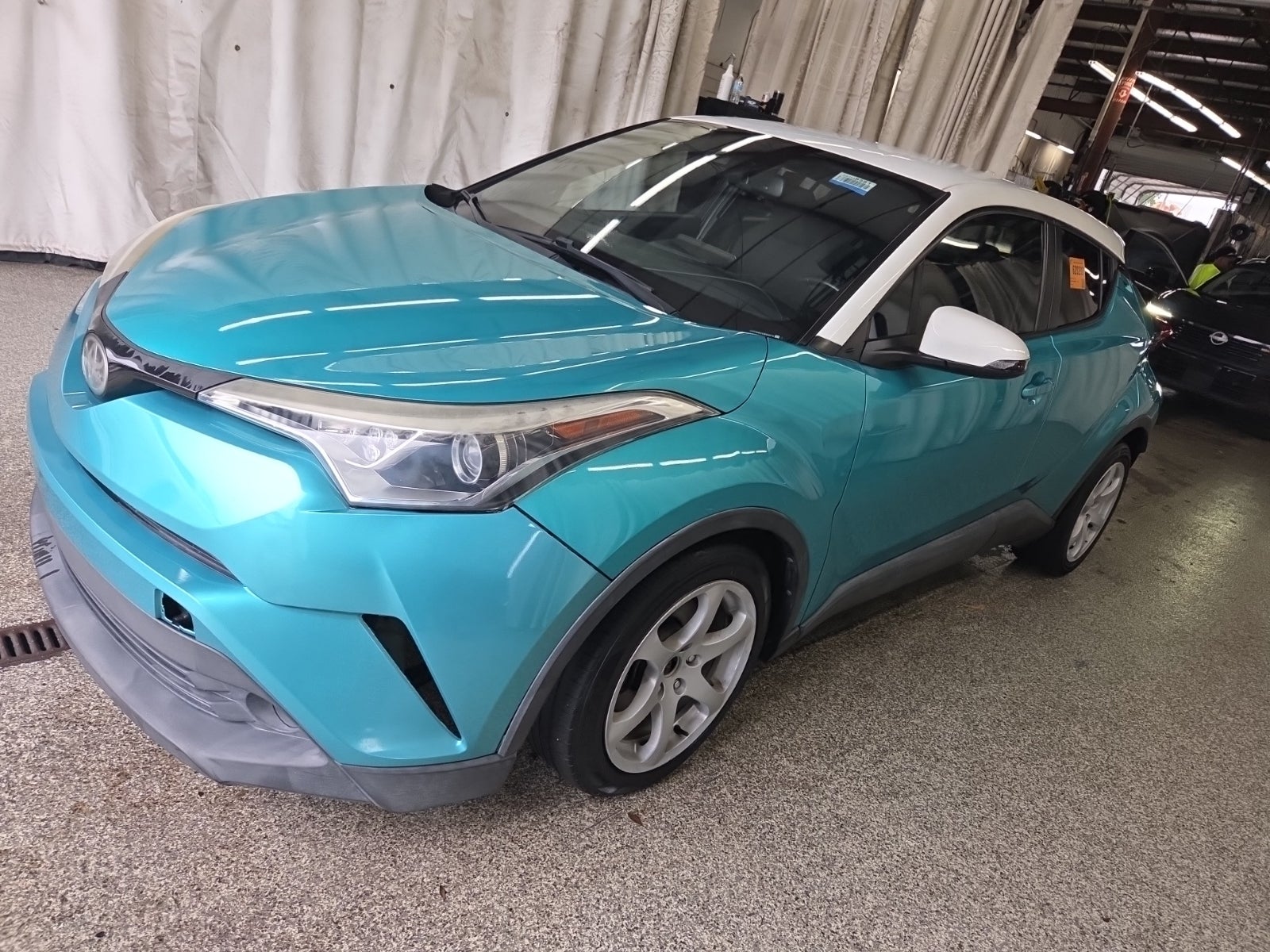 2018 Toyota C-HR XLE