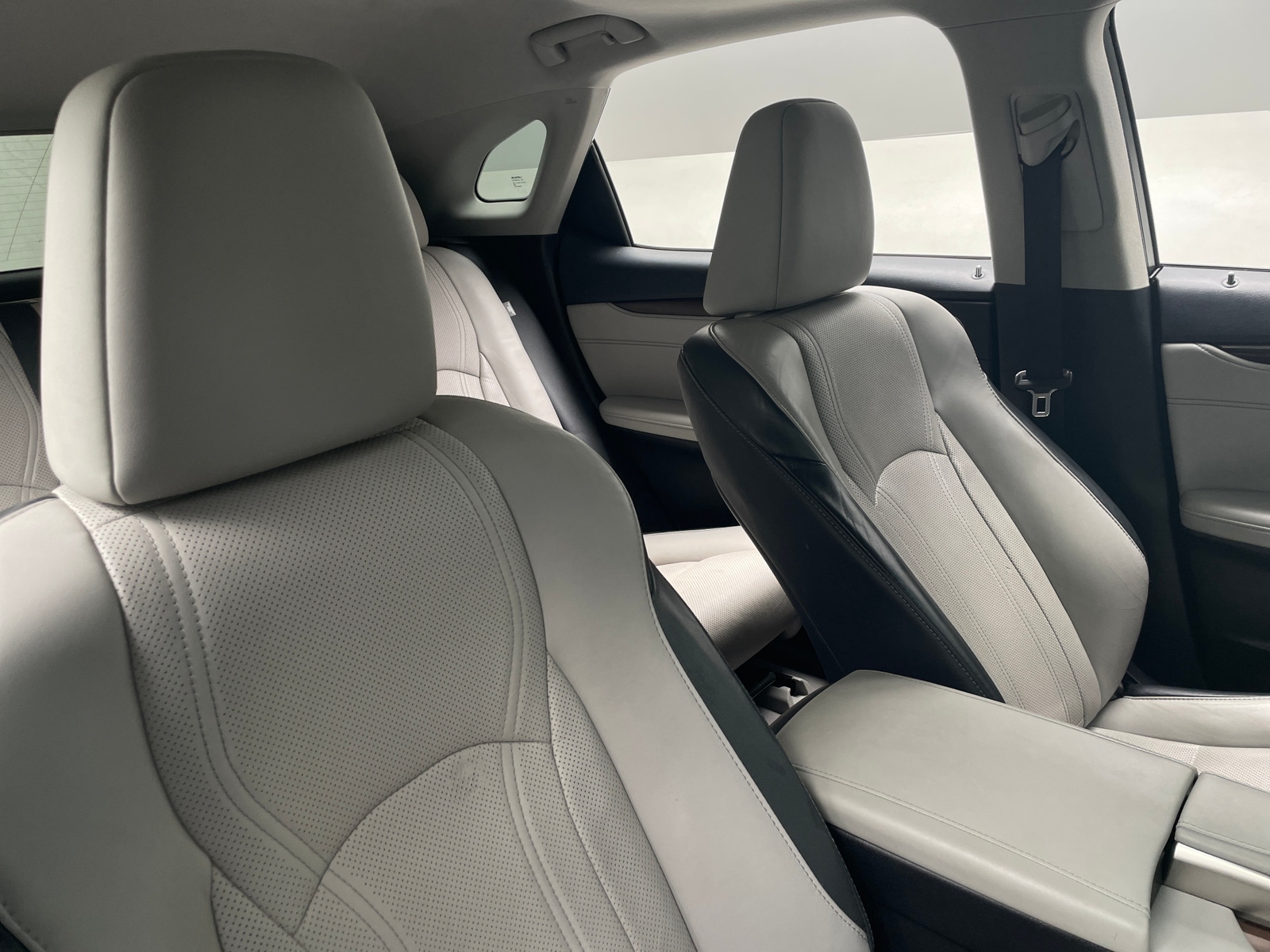 Thumbnail: 2019 Lexus RX - 2