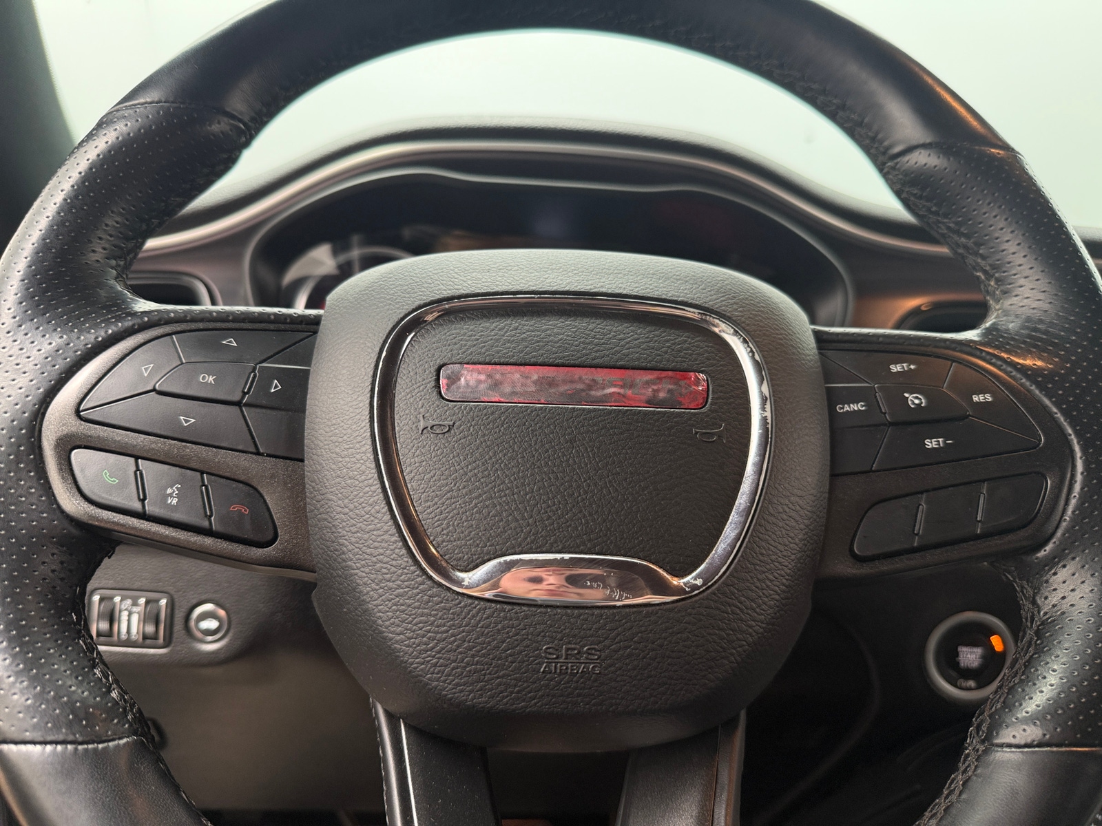 Thumbnail: 2021 Dodge Challenger - 4