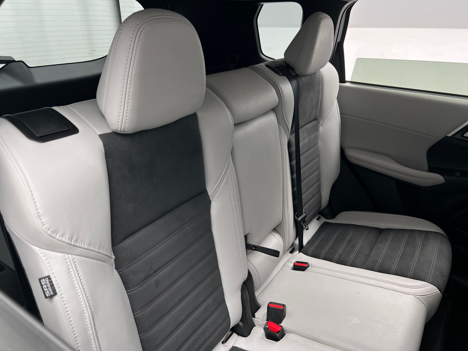 Thumbnail: 2025 Mitsubishi Outlander - 6