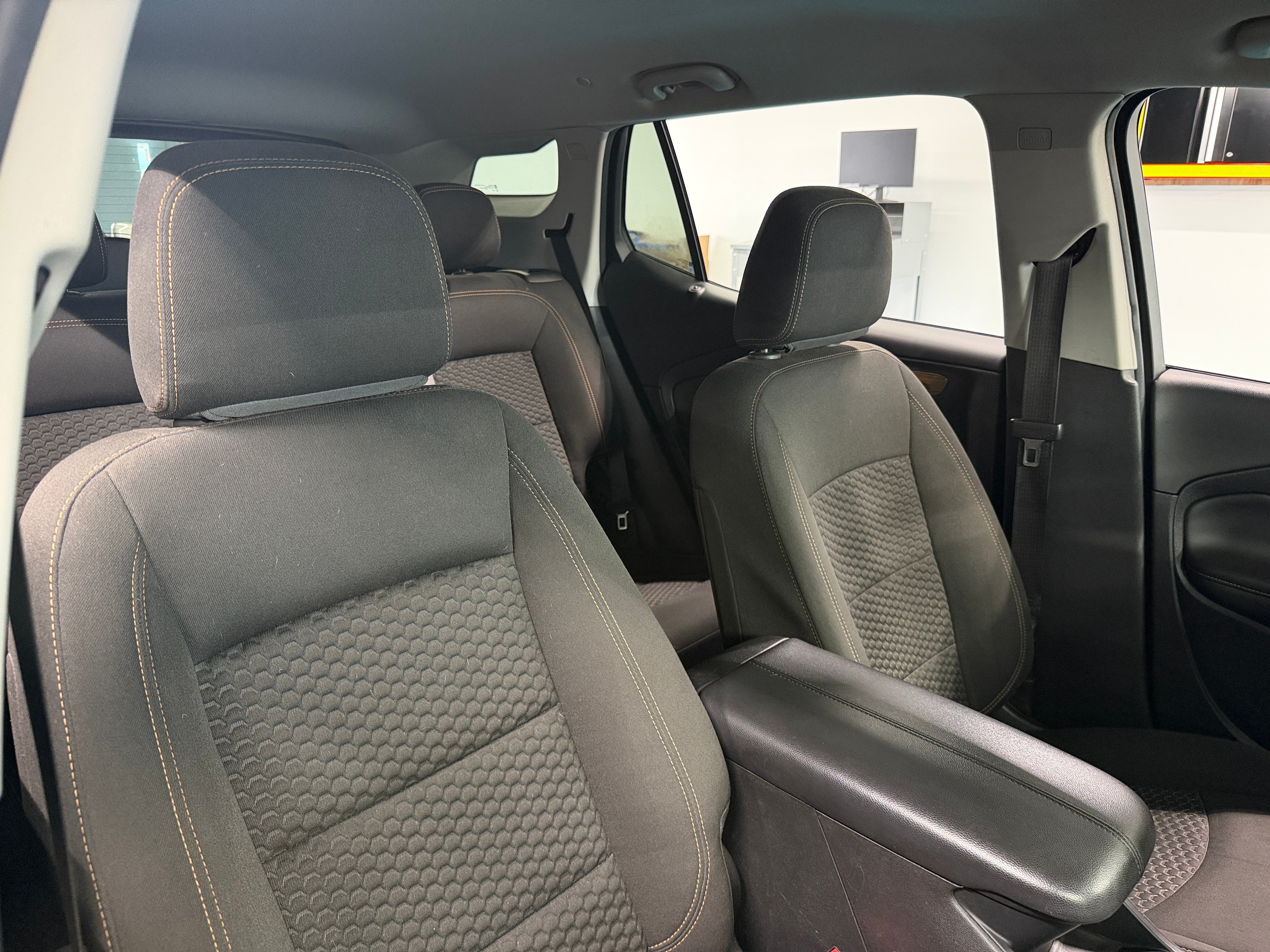 Used 2020 GMC Terrain SLE with VIN 3GKALMEV7LL225583 for sale in Pewaukee, WI