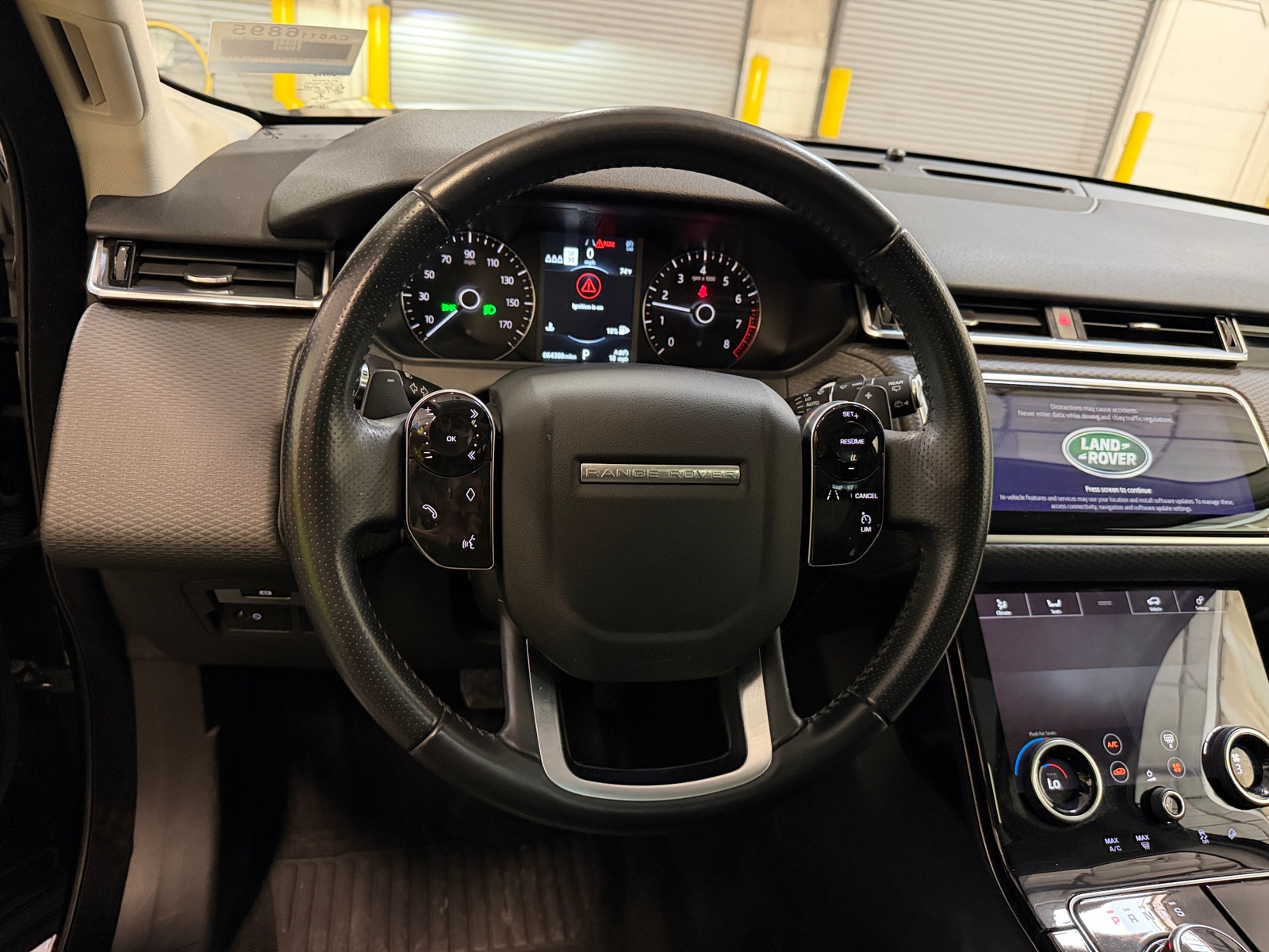 Thumbnail: 2020 Land Rover Range Rover Velar - 4