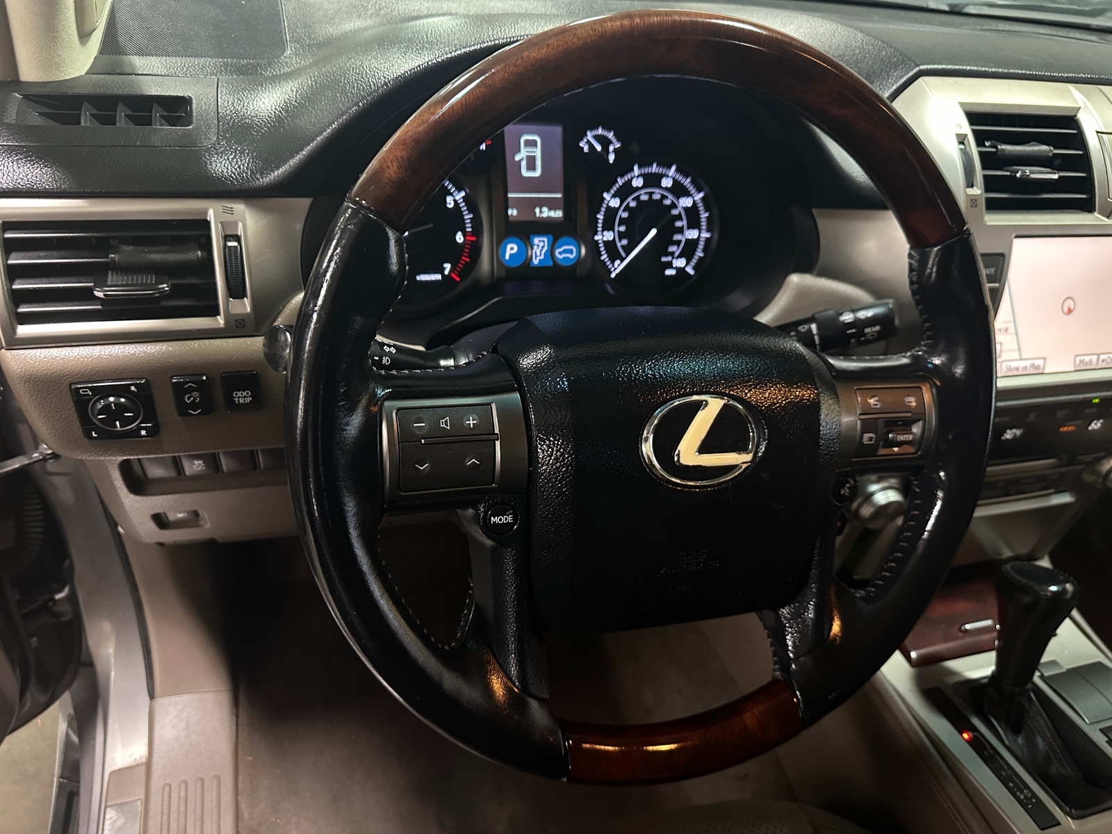 Thumbnail: 2011 Lexus GX - 4