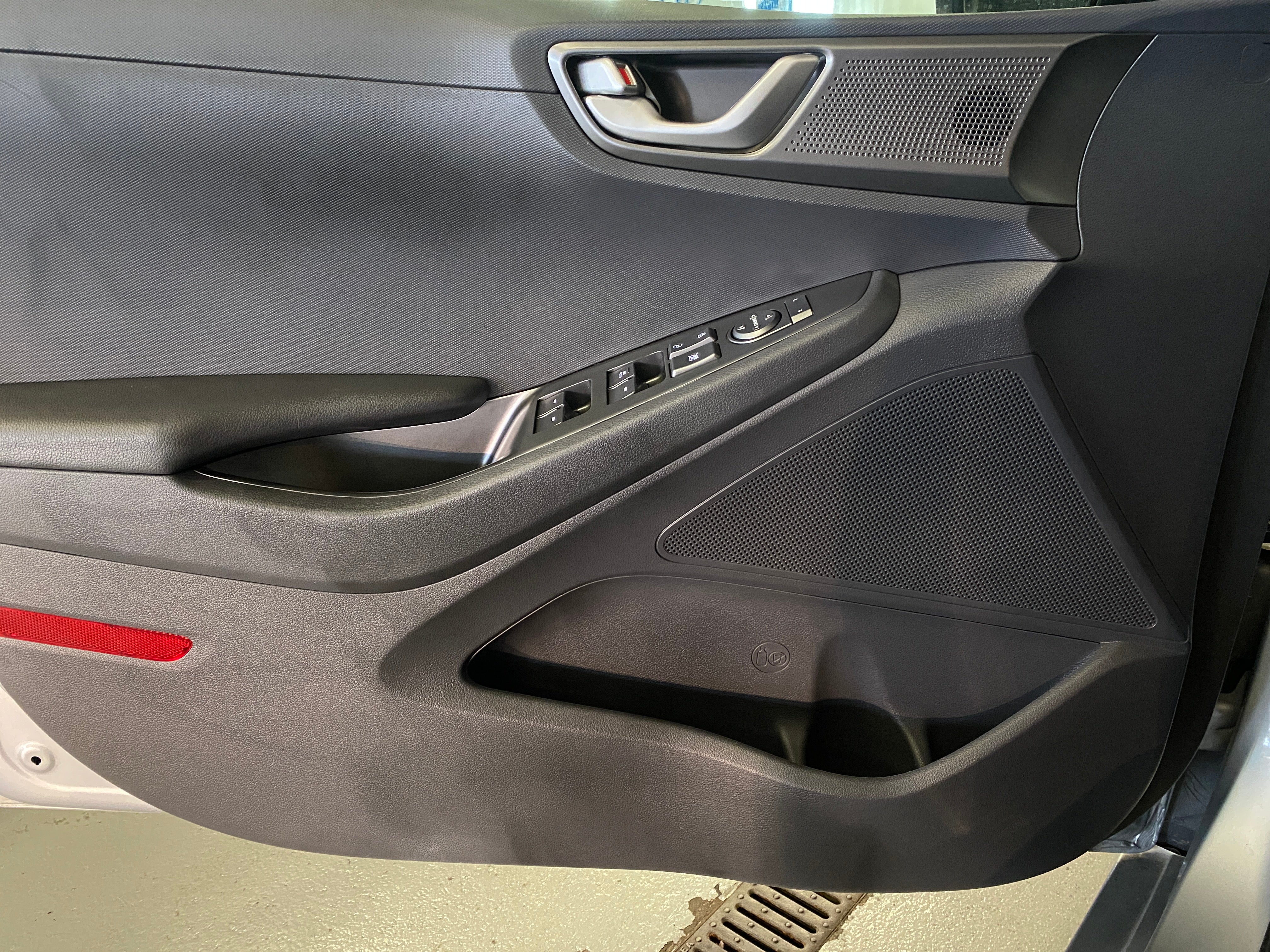 2022 Hyundai Ioniq