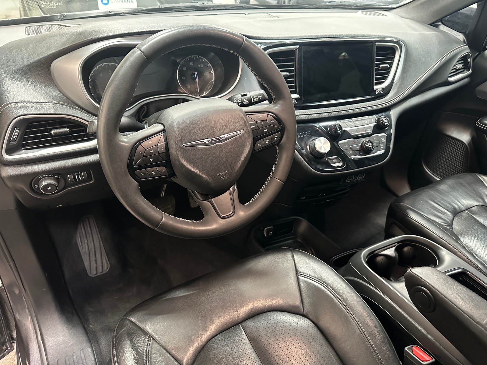Thumbnail: 2022 Chrysler Pacifica - 2