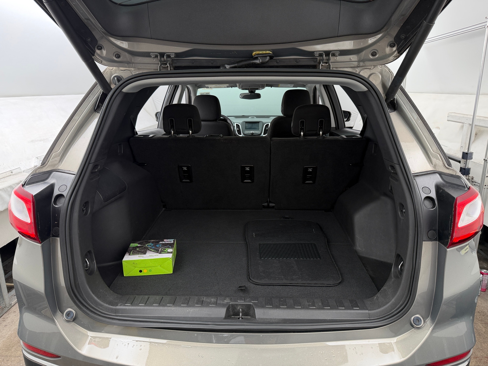 Thumbnail: 2018 Chevrolet Equinox - 7