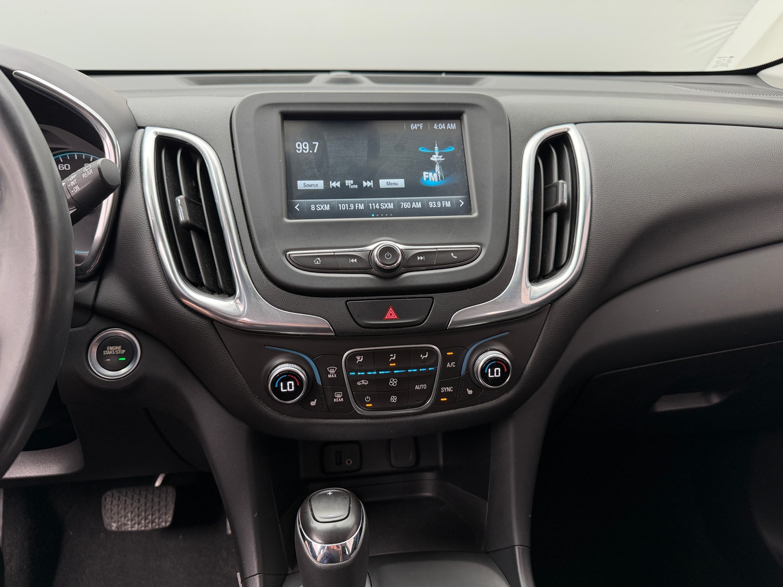 Thumbnail: 2018 Chevrolet Equinox - 4